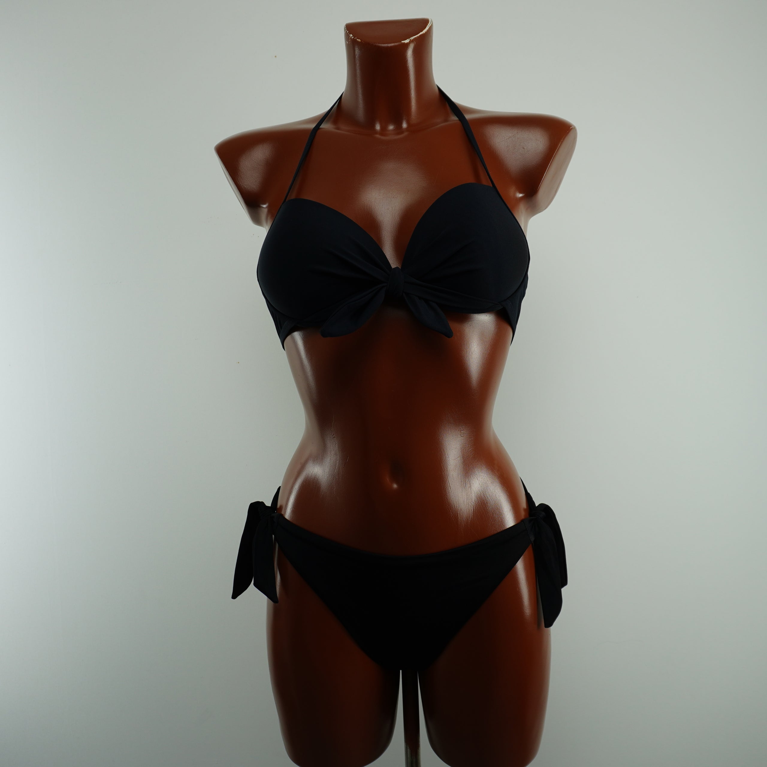 Pre-owned Women's C&A Bikini - Black, XL, Very Good Condition