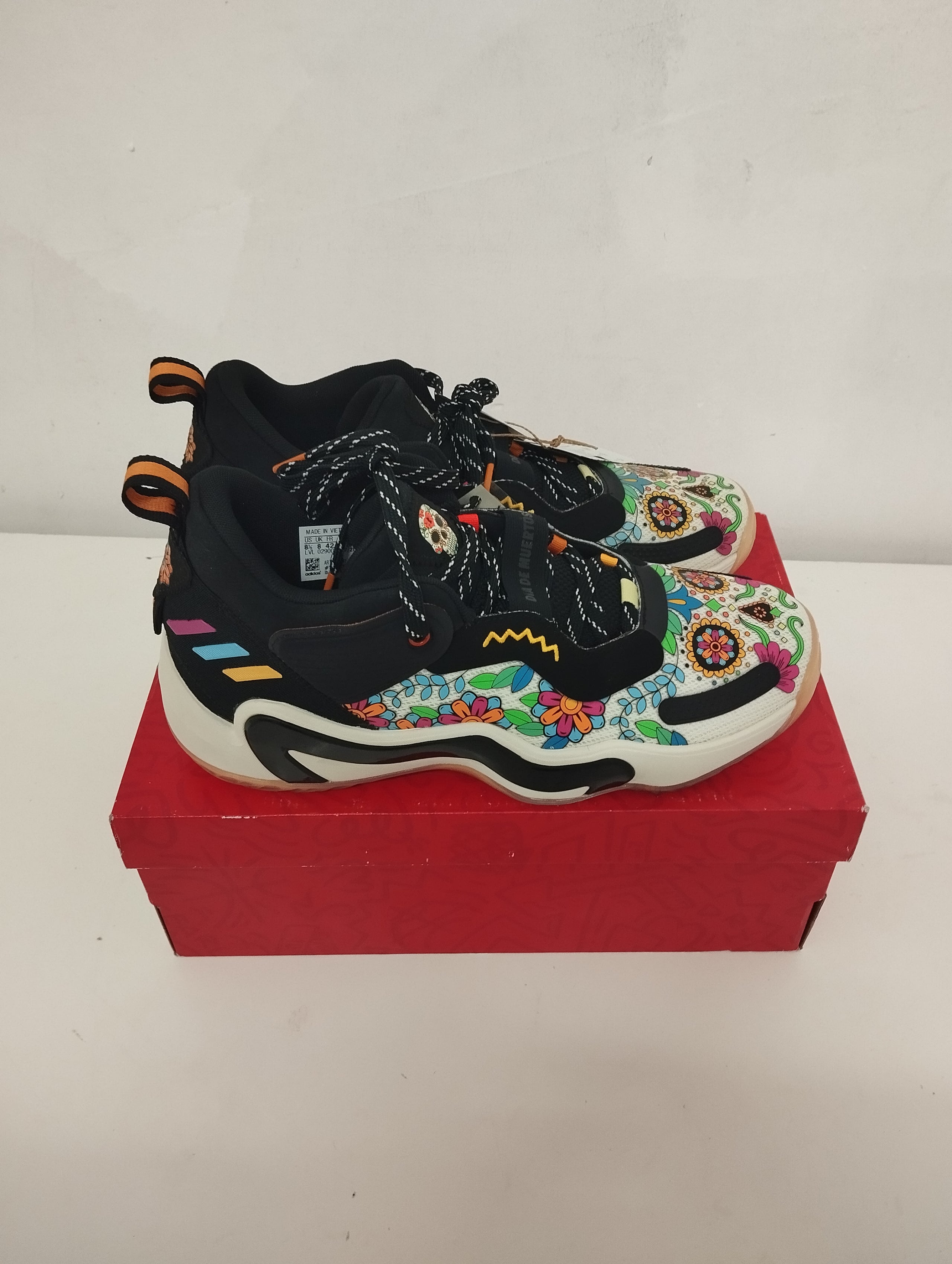 New Men's Adidas DON Issue 3 Sneakers - Multicolor, Size 42