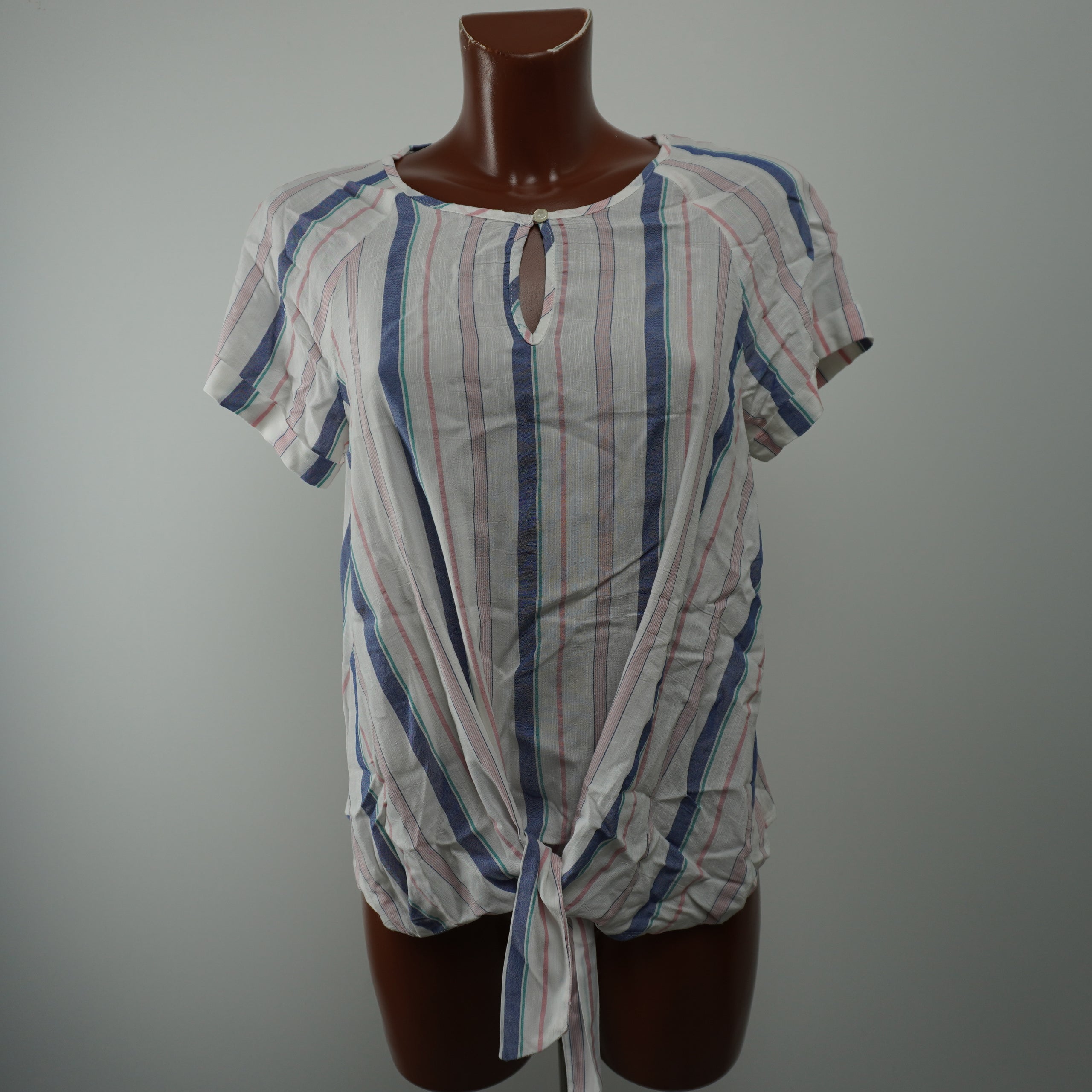 Pre-Owned Women's Yessika Shirt - Beige, M, Very Good Condition