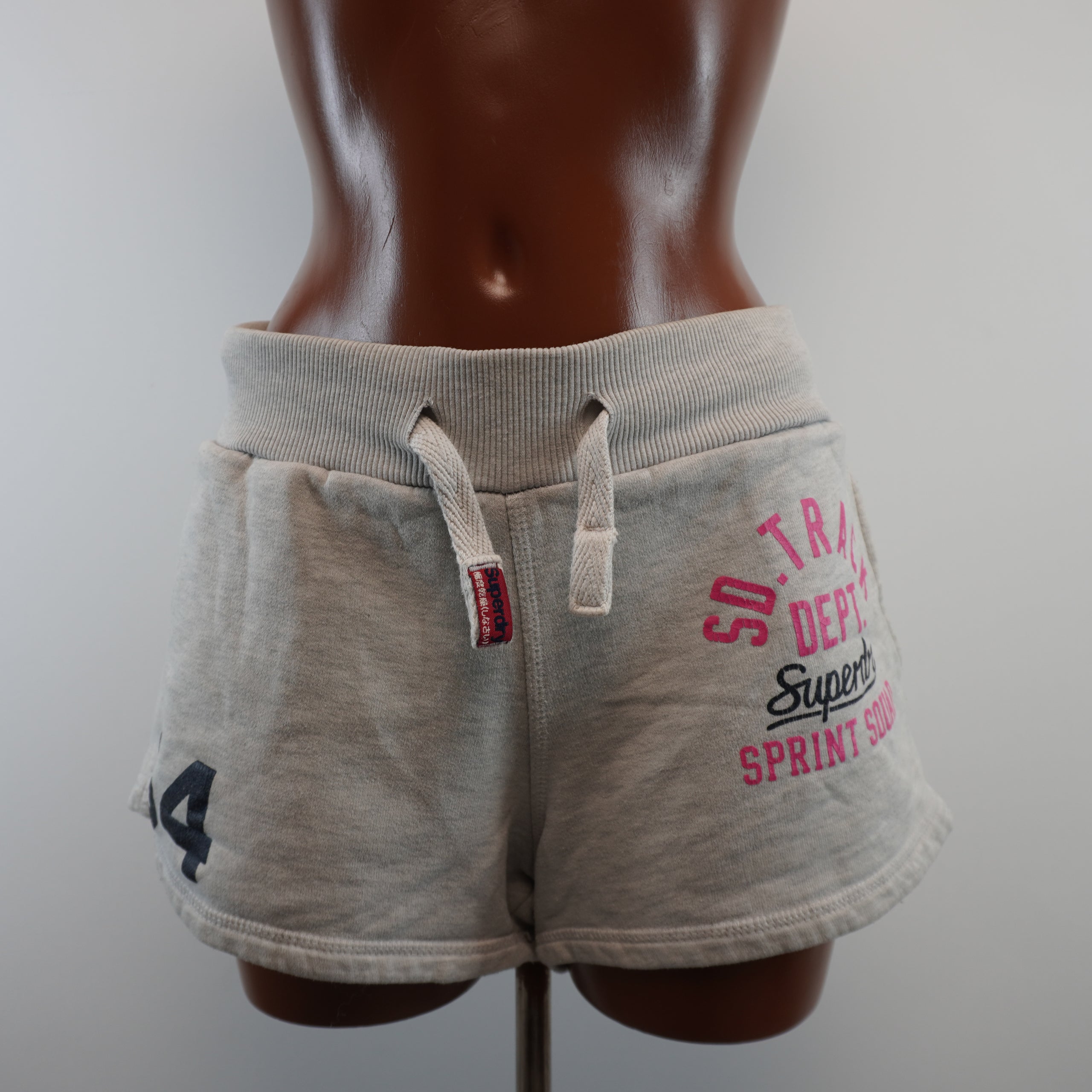 Women's Superdry Shorts - Beige, M, Very Good Condition