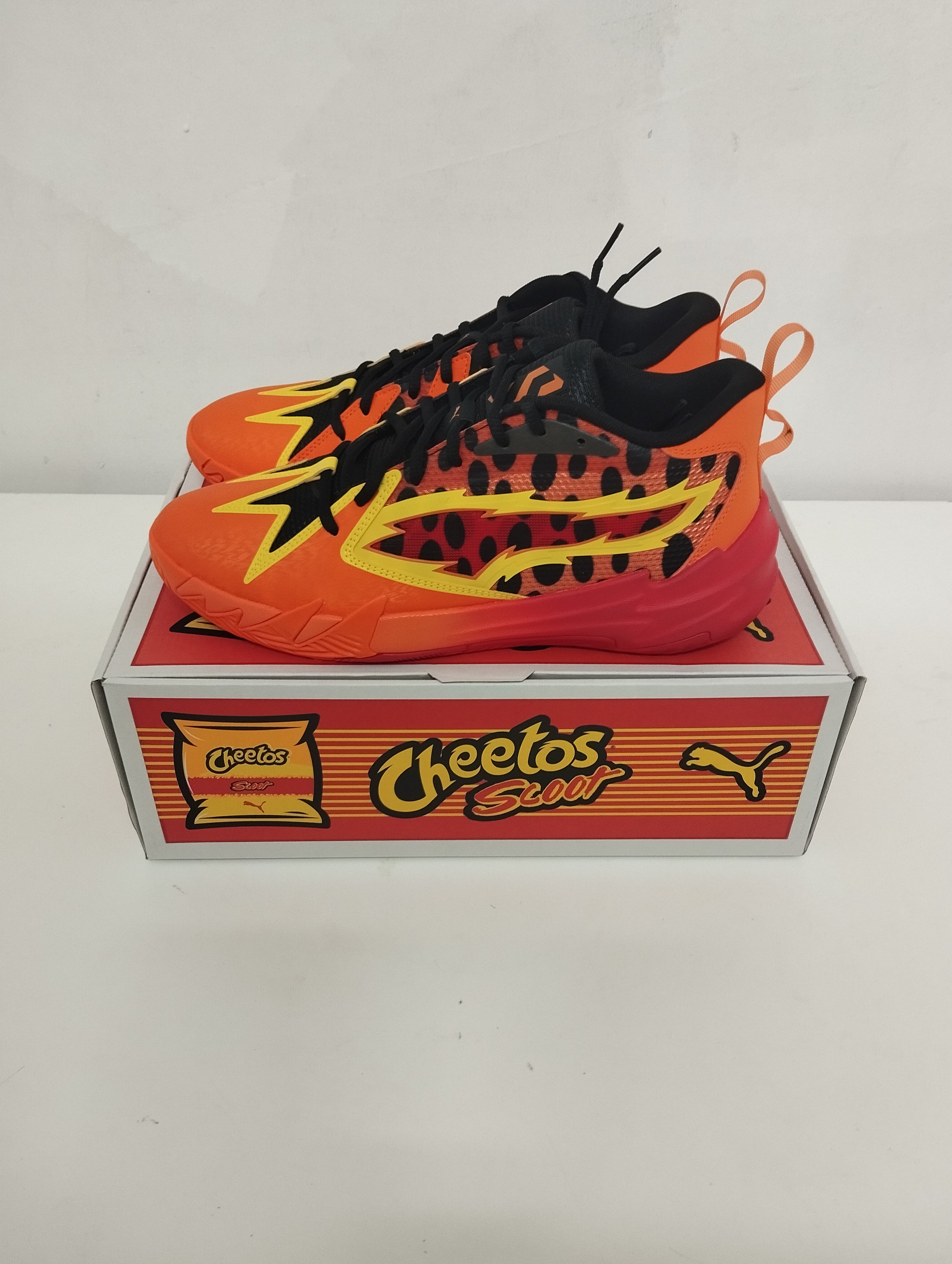 New Men's Puma Scoot Zeros x Cheetos Sneakers - Orange, Size 42.5