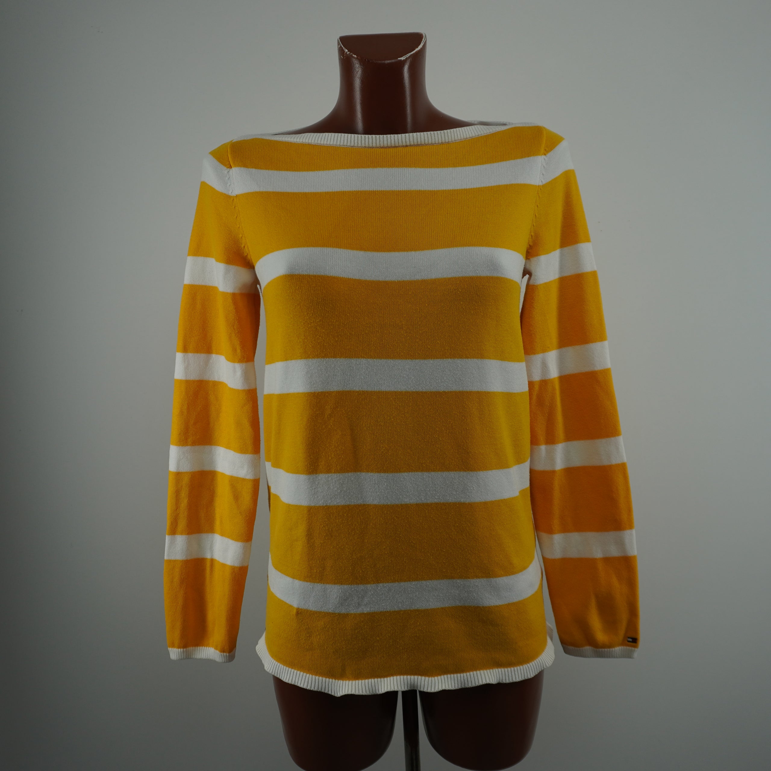 Pre-Owned Women's Tommy Hilfiger Sweater - Yellow, M