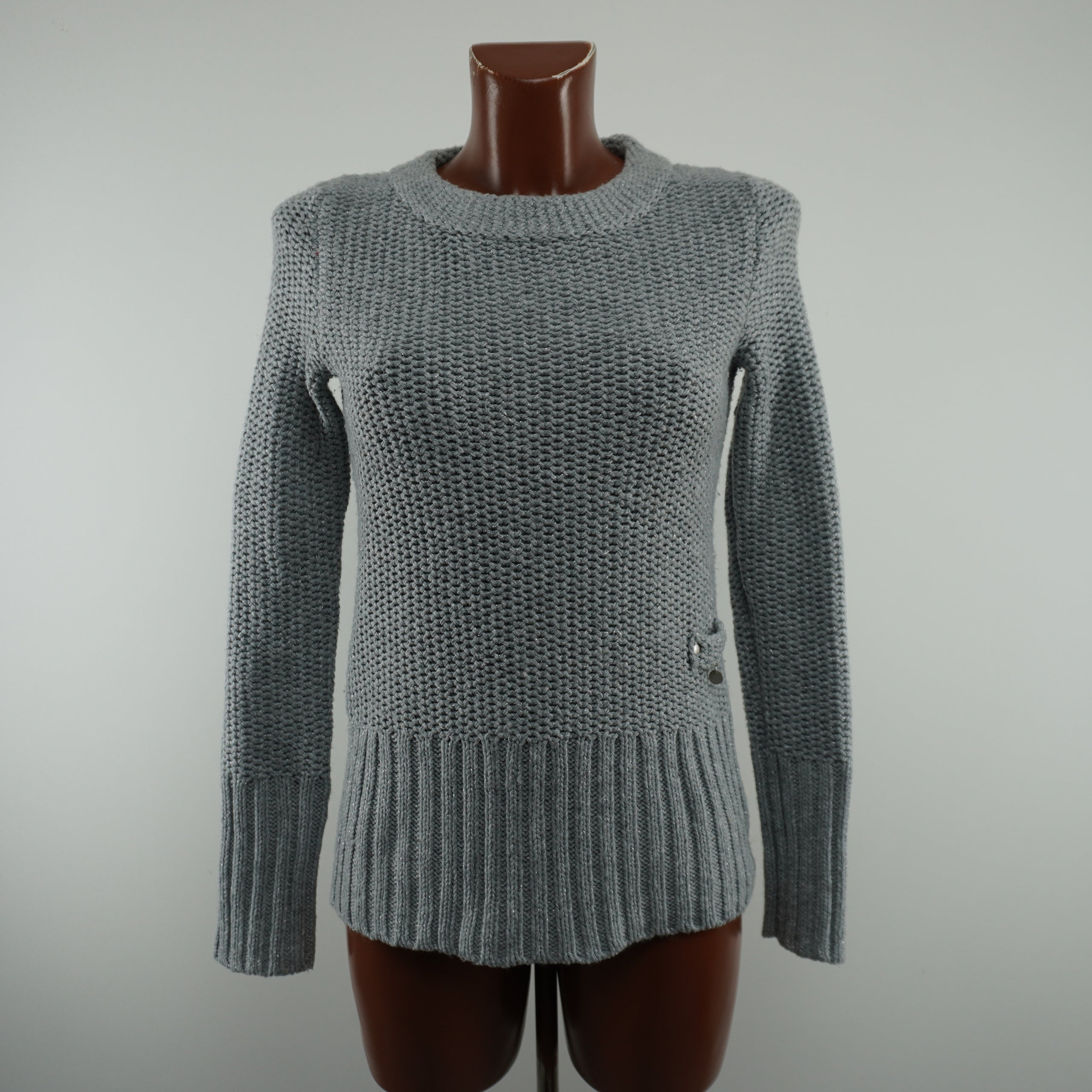 Pre-Owned Women's Superdry Sweater - Grey, M in Very Good Condition