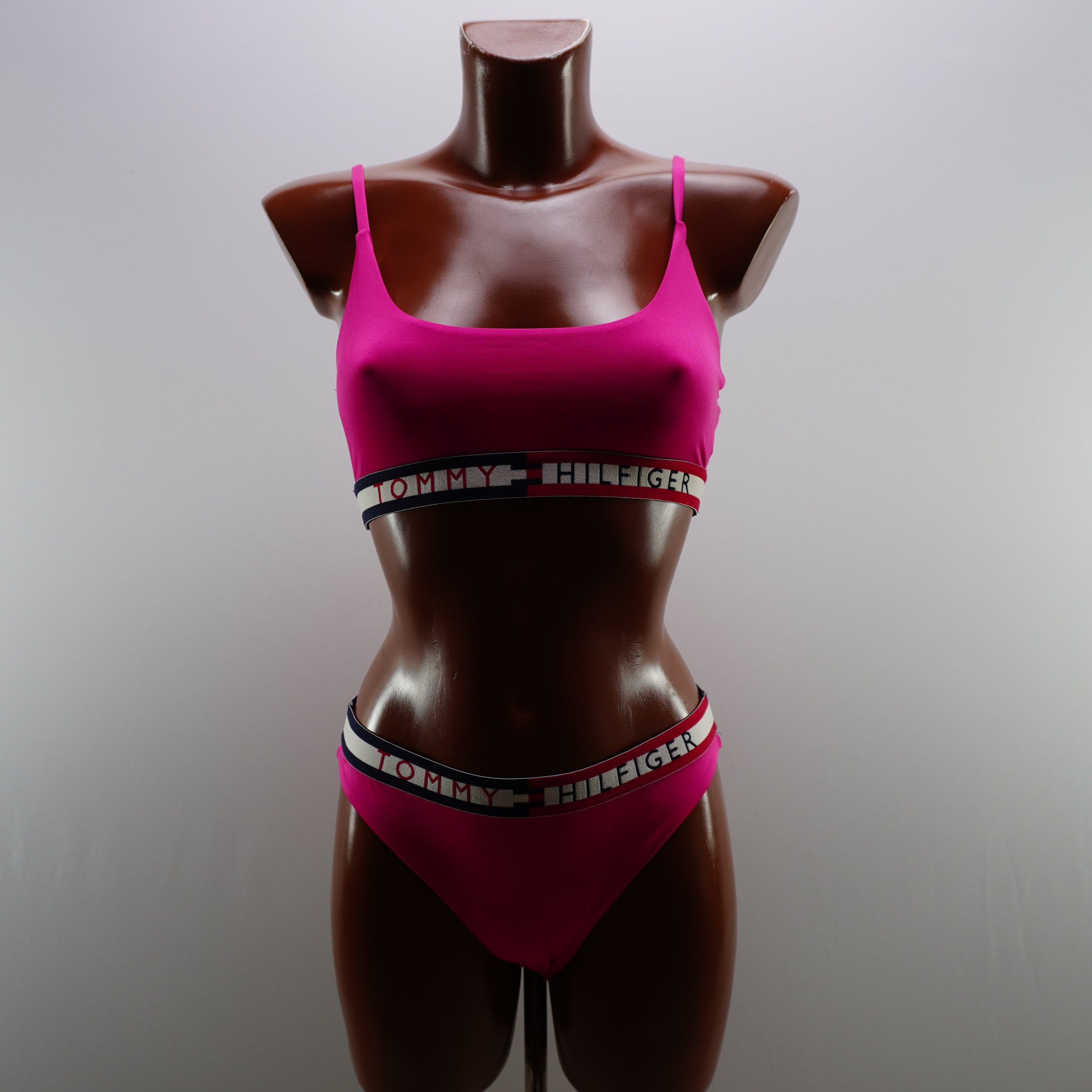 Bikini Tommy Hilfiger para Mujer - Rosa, Talla S, Usado en Muy Buen Estado