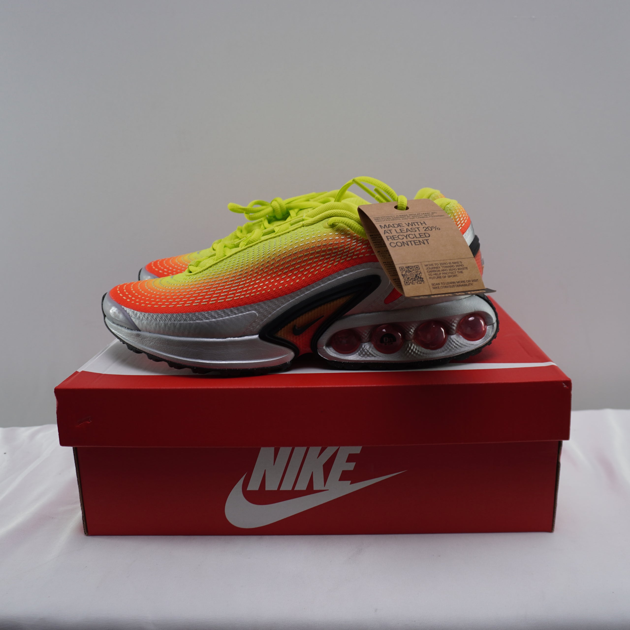 Sneakers Multicolor Nike para Hombre Nuevos - Talla 42.5