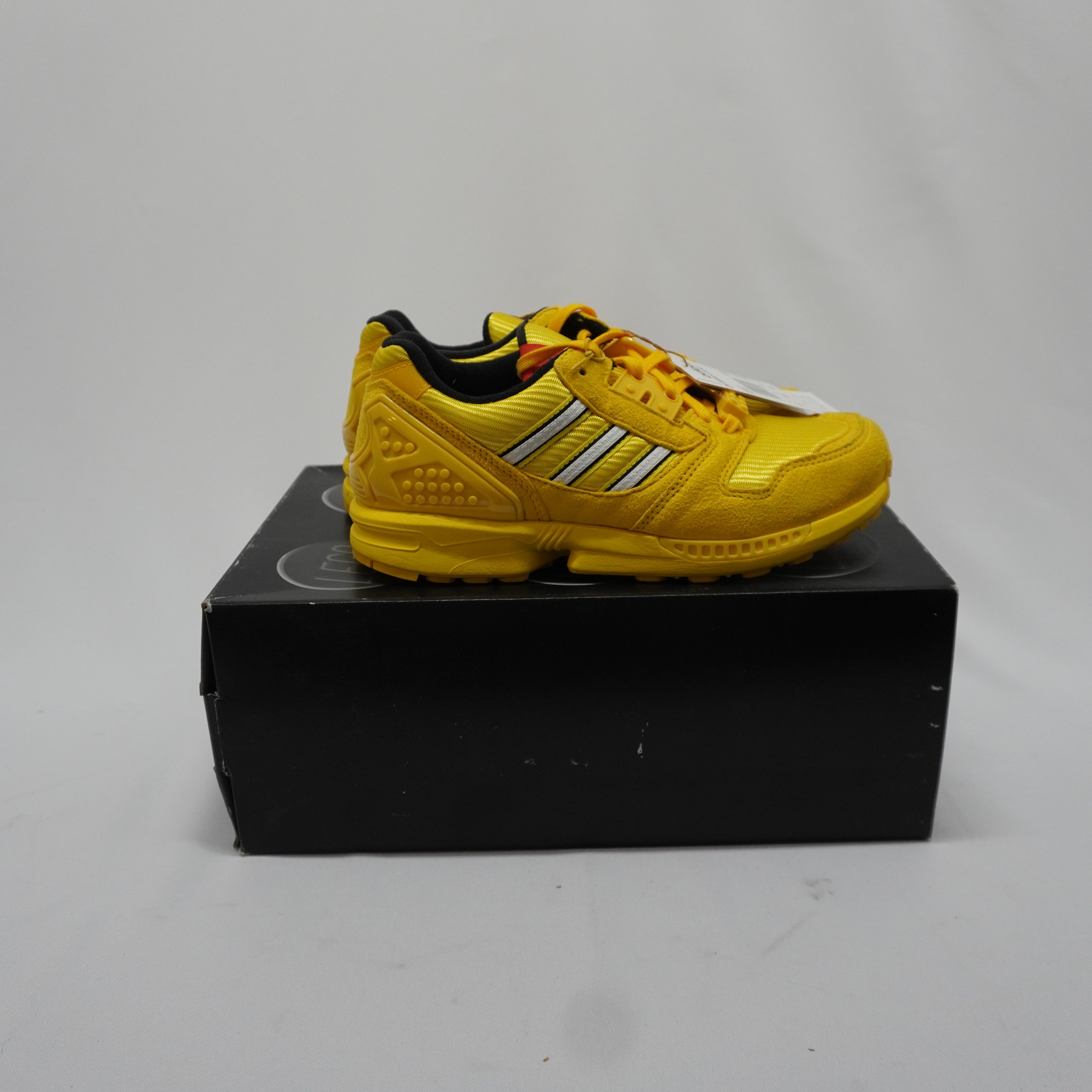 yellow Adidas Lego sneakers mujer amarillo Talla 36.5 - Outlet Deja Vu