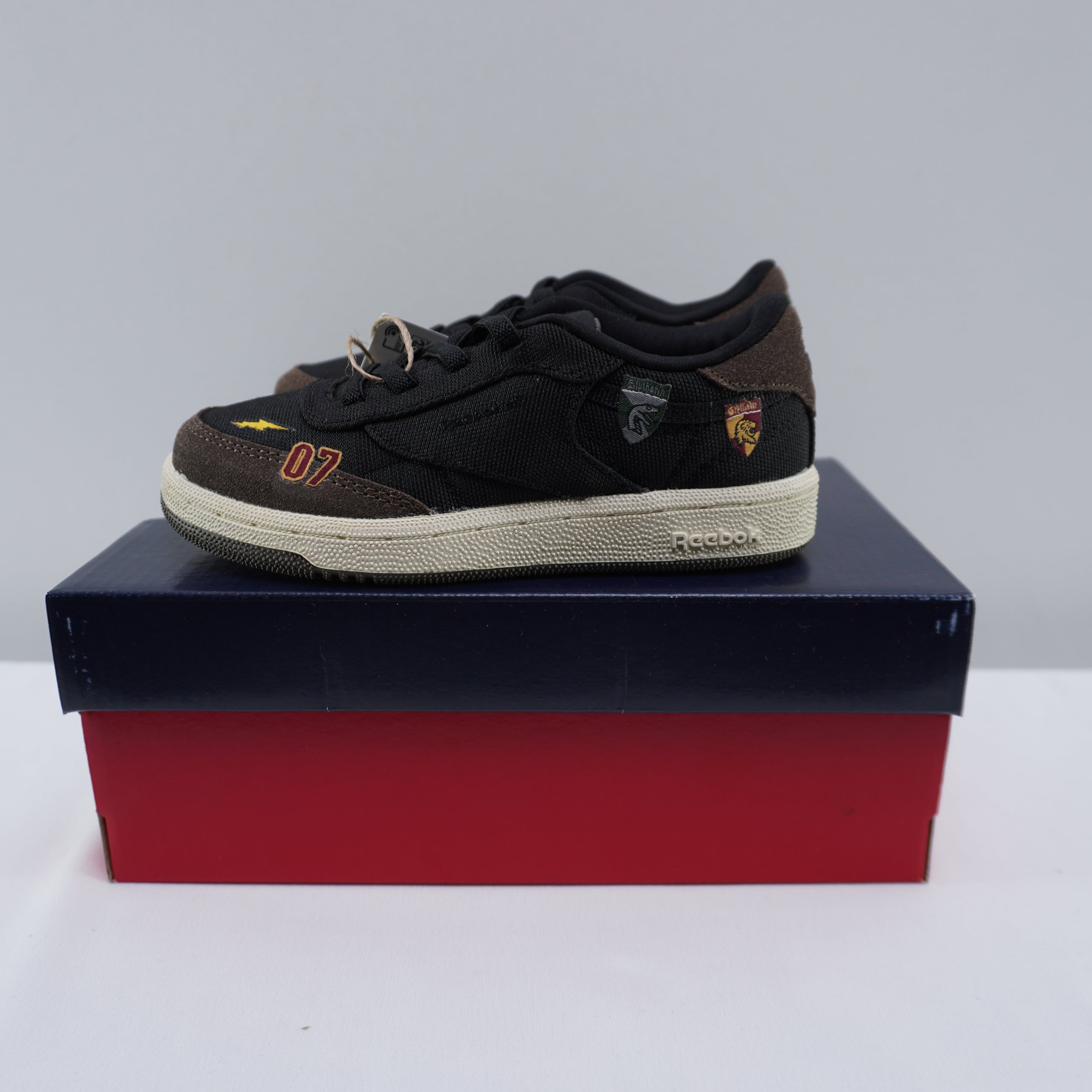 Zapatillas Reebok para Hombre Nuevas - Color Negro, Talla 26