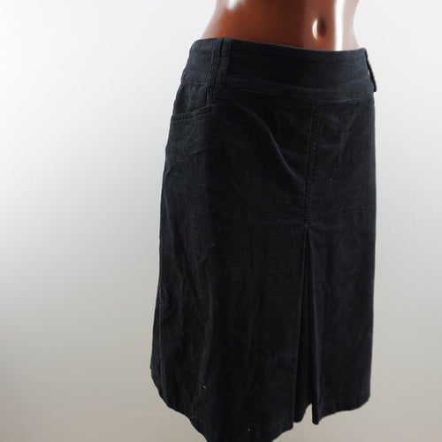 Falda B.C. mujer negra Talla XXL detalle tela