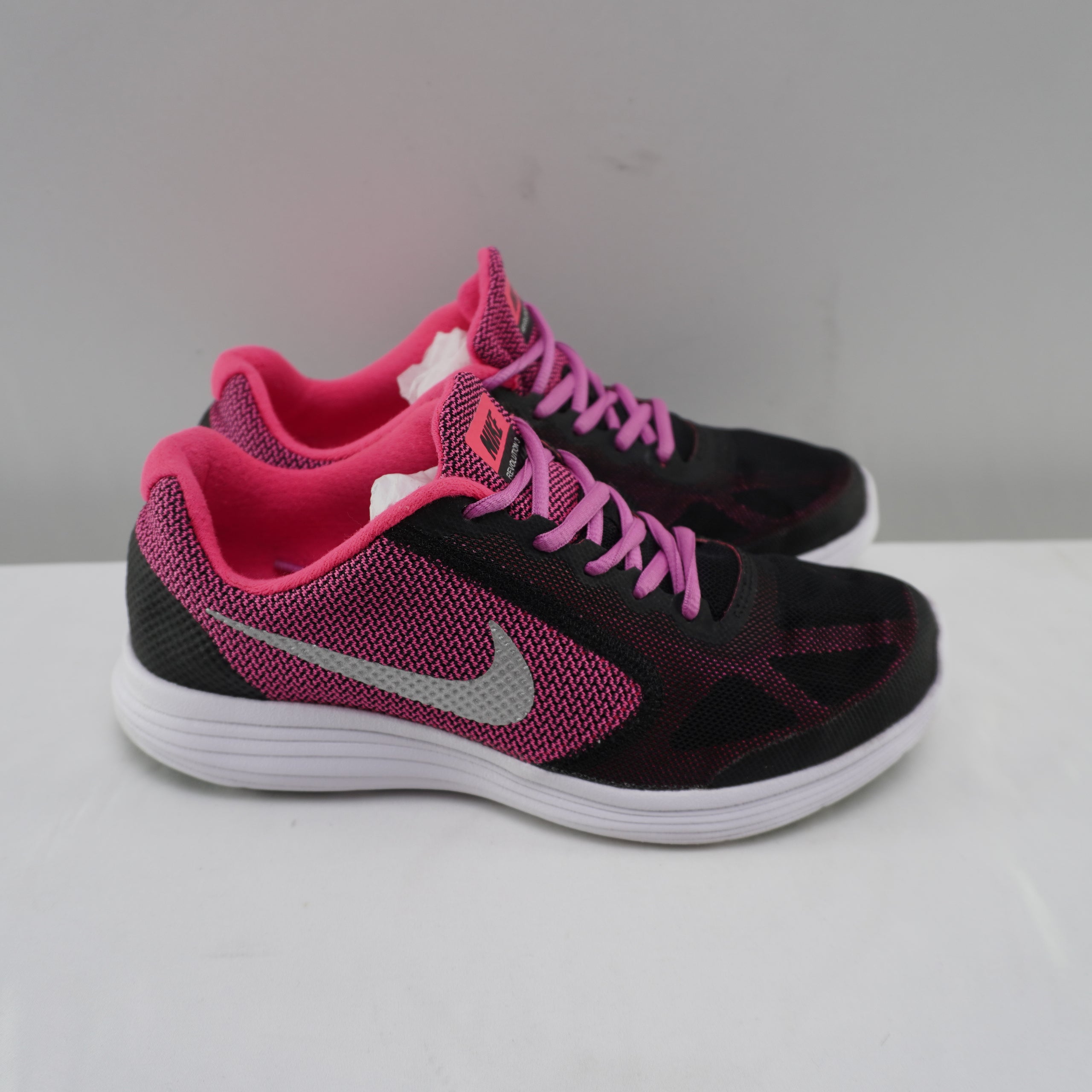 Zapatillas Nike para Mujer Usadas - Negras, Talla 38,5