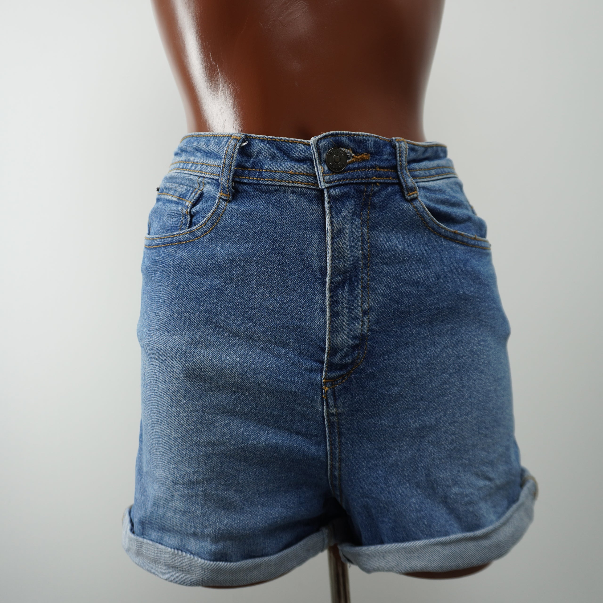 Pre-owned Women's Kiabi Shorts - Blue, XS