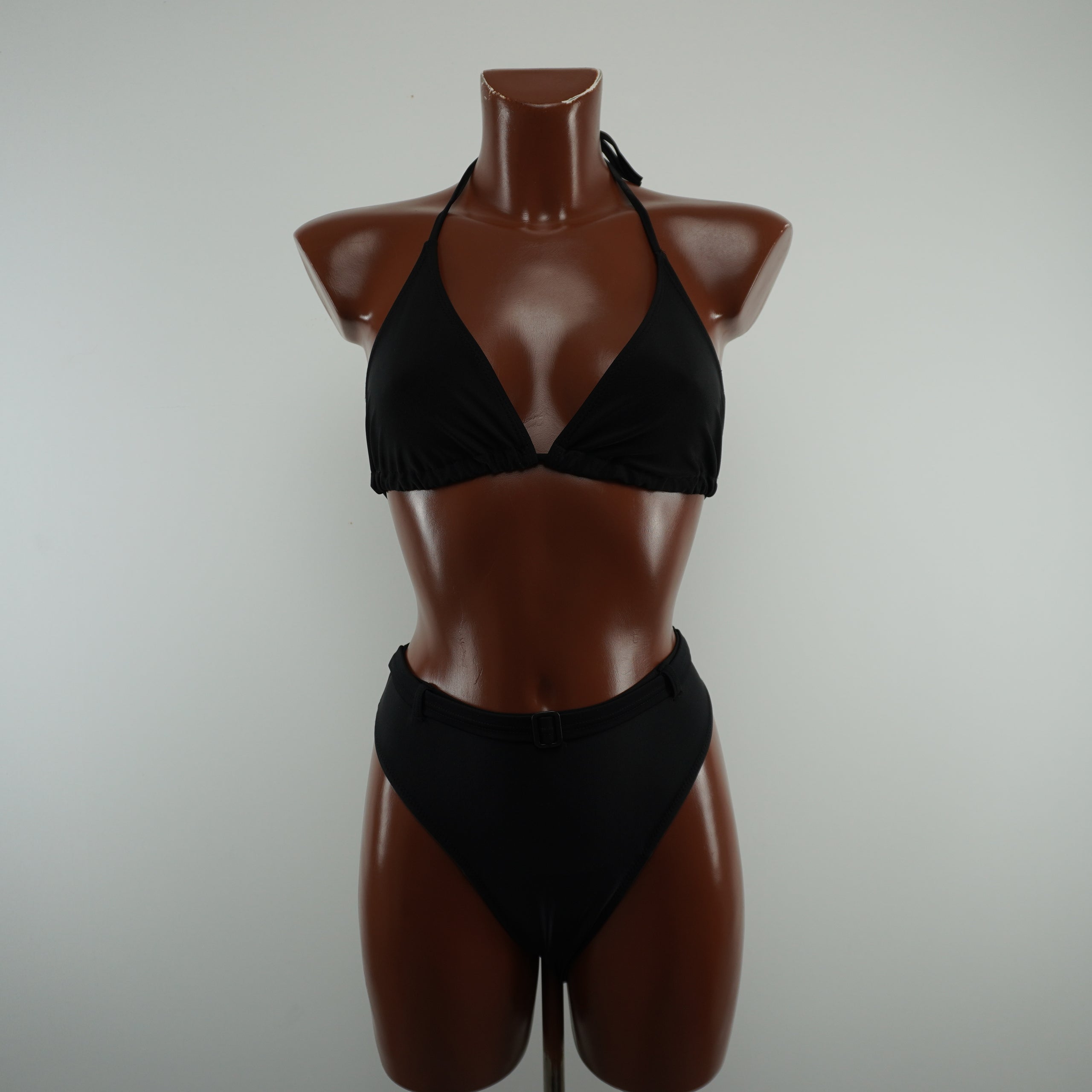 Pre-Owned Women's Black Missguided Bikini - XL, Very Good Condition