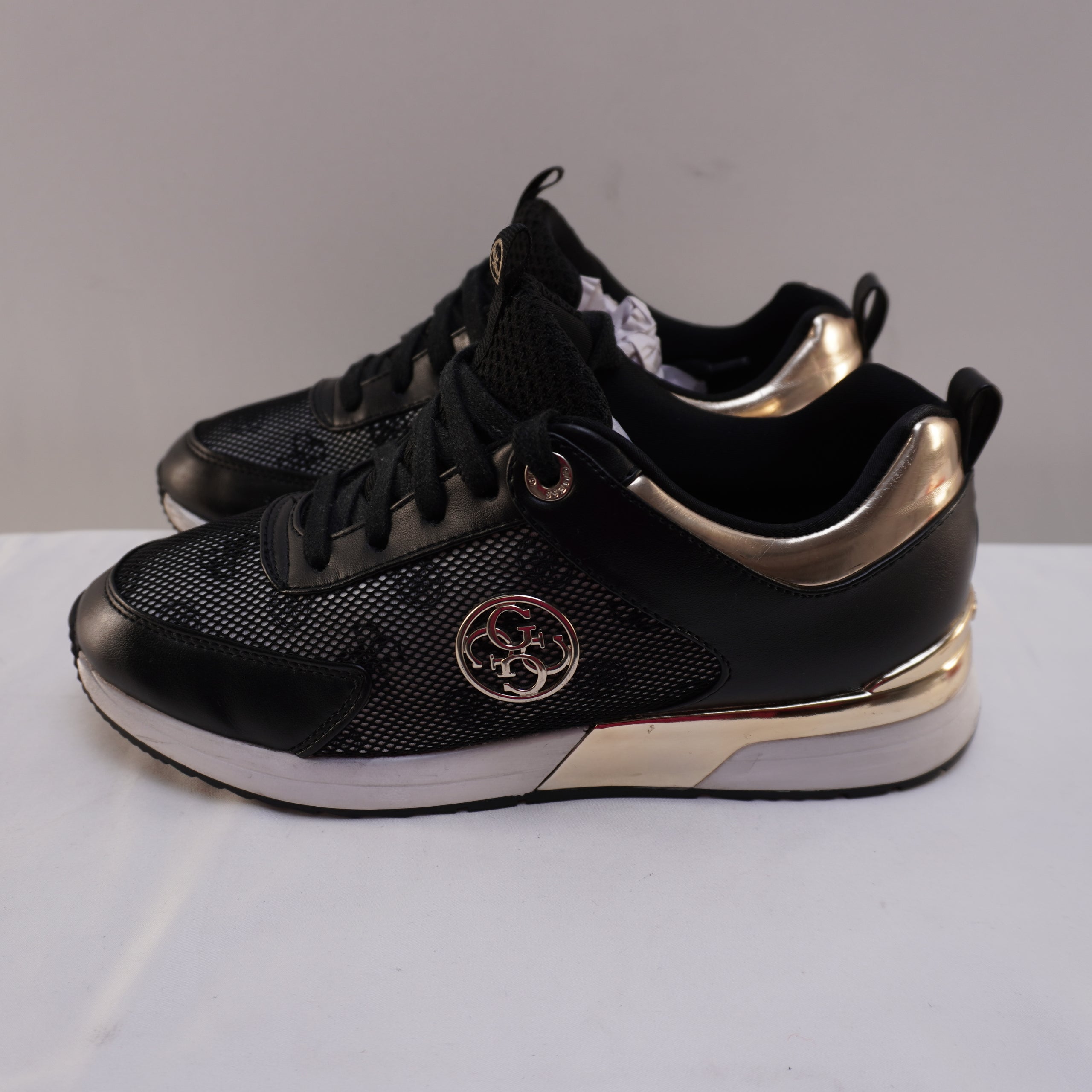 Sneakers Guess para Mujer Usados - Negro, Talla 40