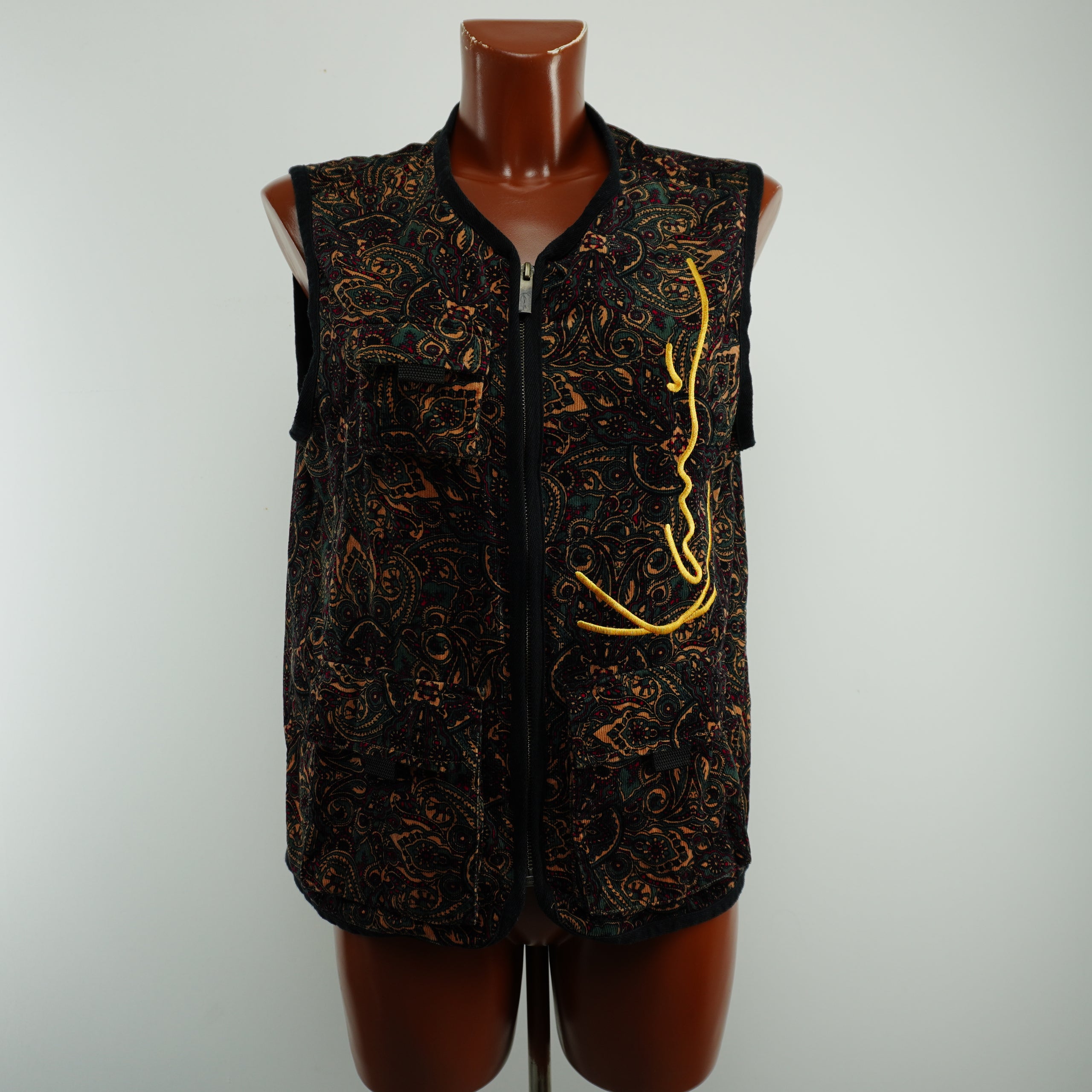 Men's Karl Kani Vest - Black, XS, Pre-Owned in Very Good Condition