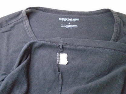 T-Shirt Homme Emporio Armani. La couleur noire. Taille : M. État : Occasion. (Très bonne condition). | 11920110
