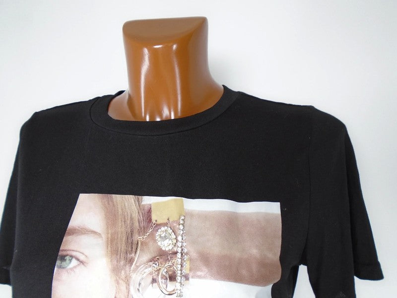 Camiseta Mujer MD. De color negro. Tamaño: S.