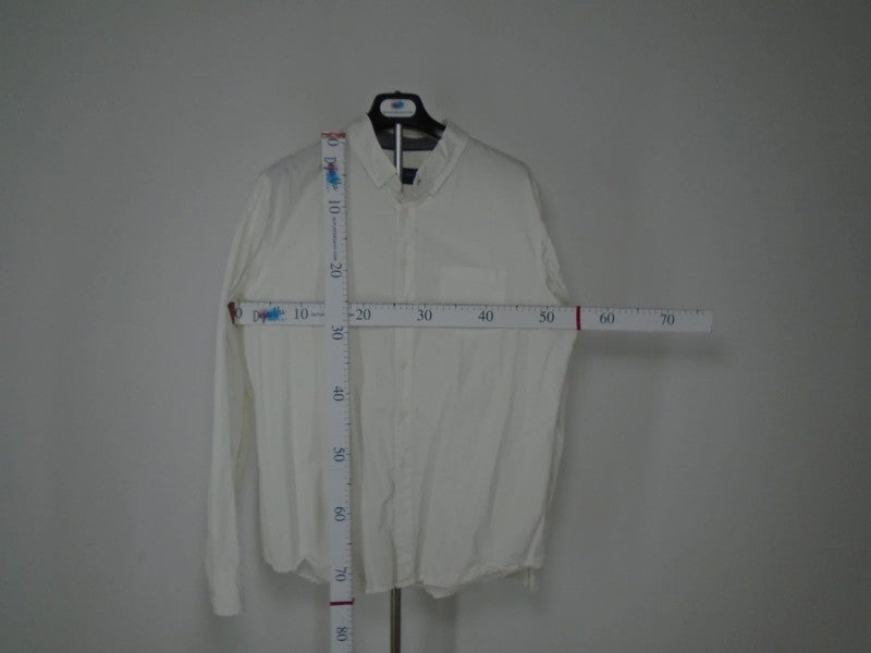 Men's Shirt Pull & Bear. Color: White. Size: XL. Condition: Used.(Very good condition)