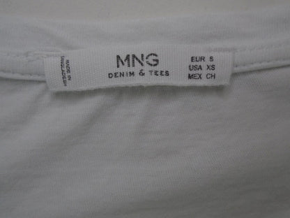 Frauen T-Shirt MNG. Farbe weiß. Größe: S.