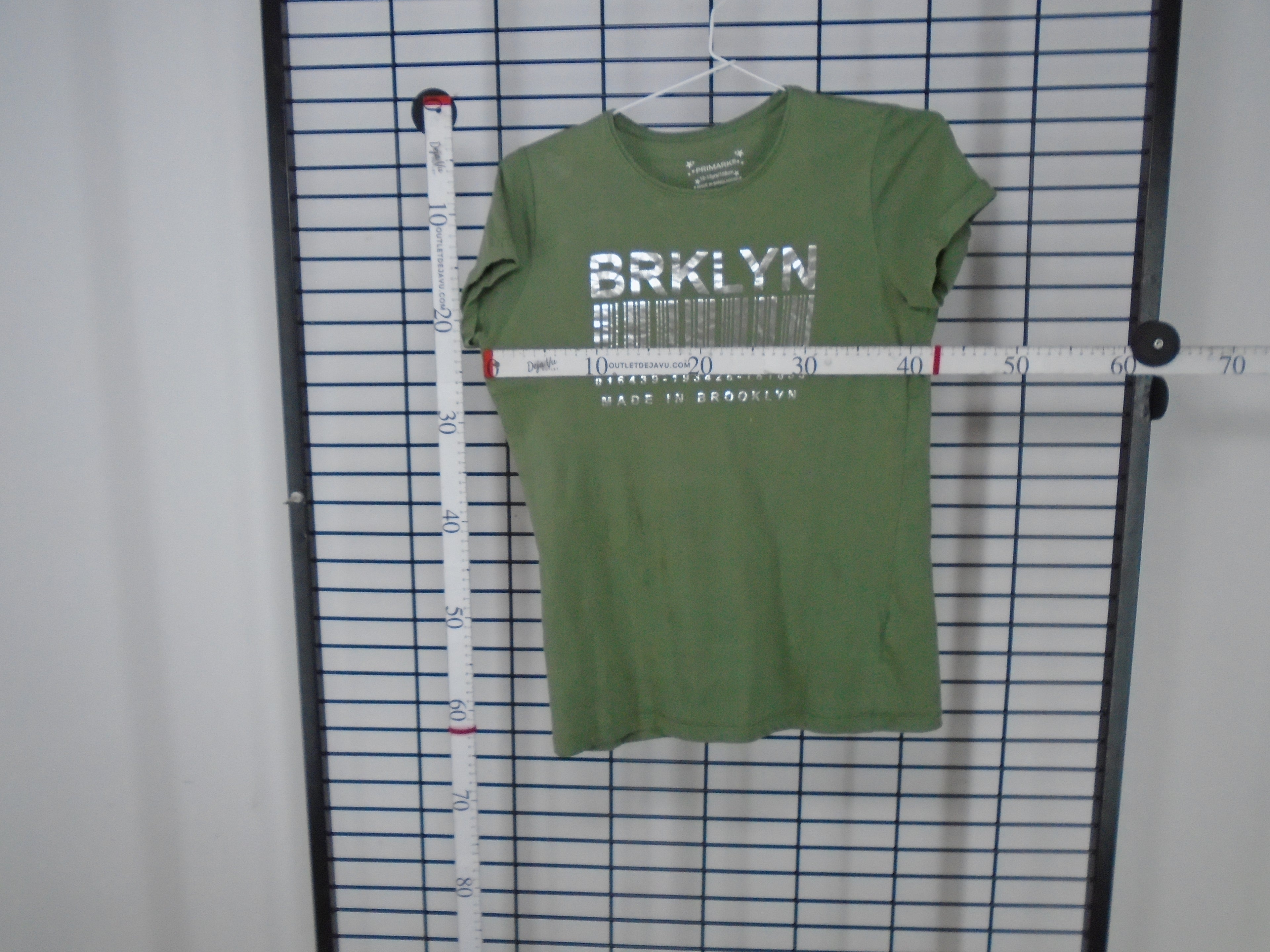 Women's T-Shirt Primark. Khaki. XS. Used. Very good condition