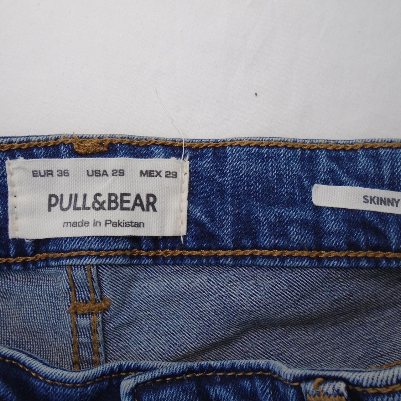 Jeans femme Pull & Bear.  Bleu foncé.  M. Utilisé.  Bien