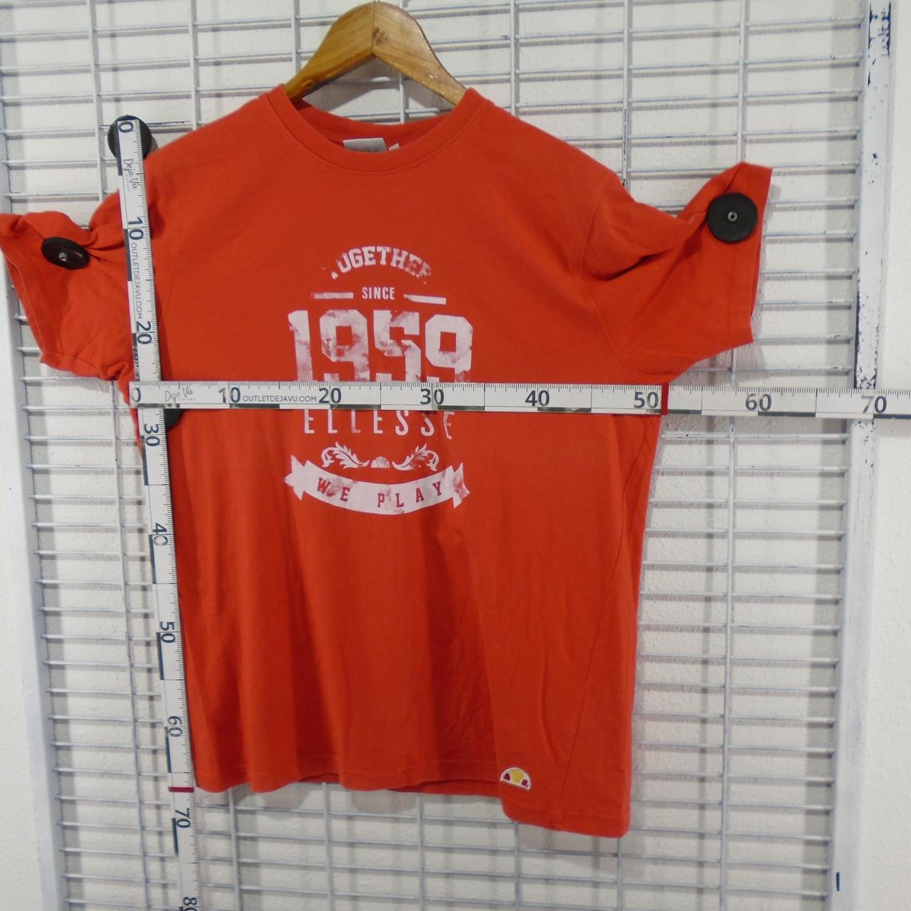 Men's T-Shirt Elesse. Red. M. Used. Good