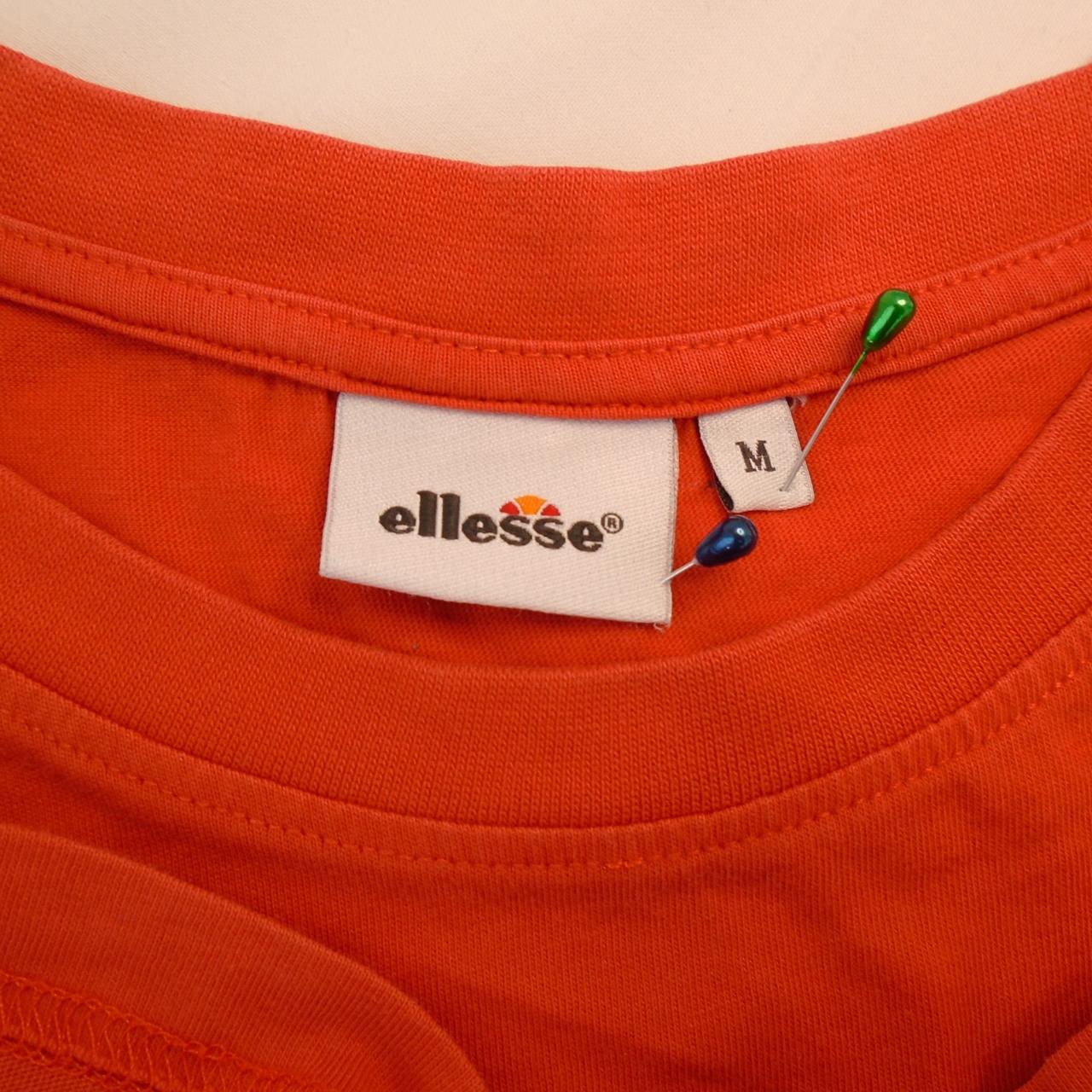 Men's T-Shirt Elesse. Red. M. Used. Good