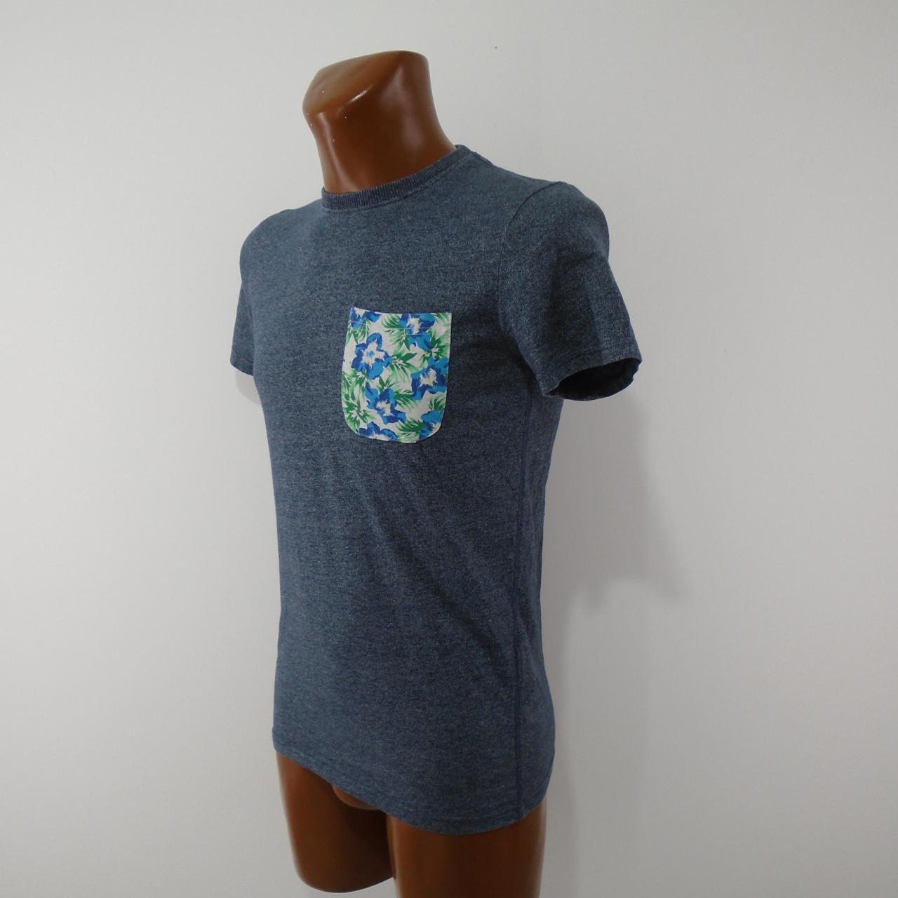 Maglietta da uomo Superdry.  Grigio.  XS.  Usato.  Bene