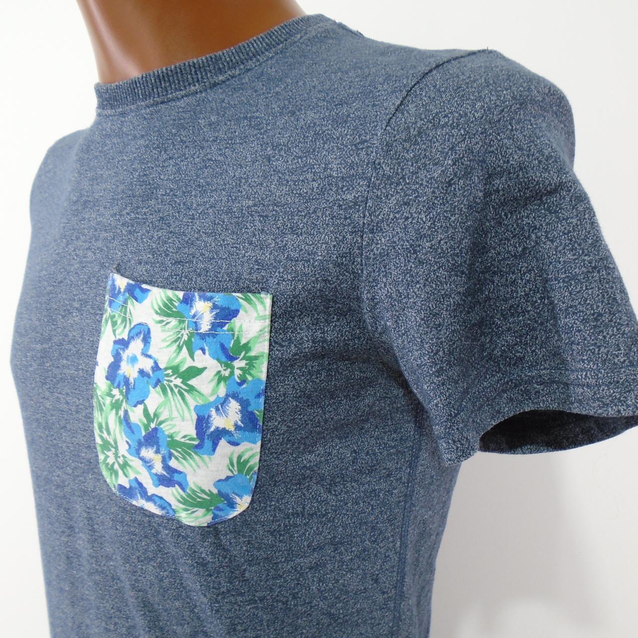 Maglietta da uomo Superdry.  Grigio.  XS.  Usato.  Bene