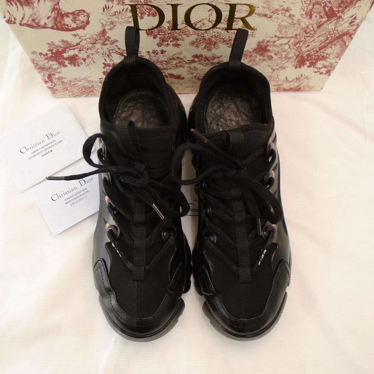 Zapatillas de mujer Dior. Negras. Talla 39. Usadas. Satisfactorias