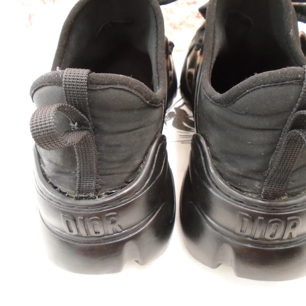 Zapatillas de mujer Dior. Negras. Talla 39. Usadas. Satisfactorias