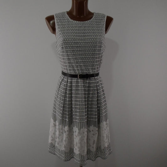 Women's Dress Lavand. Beige. L. Used. Good