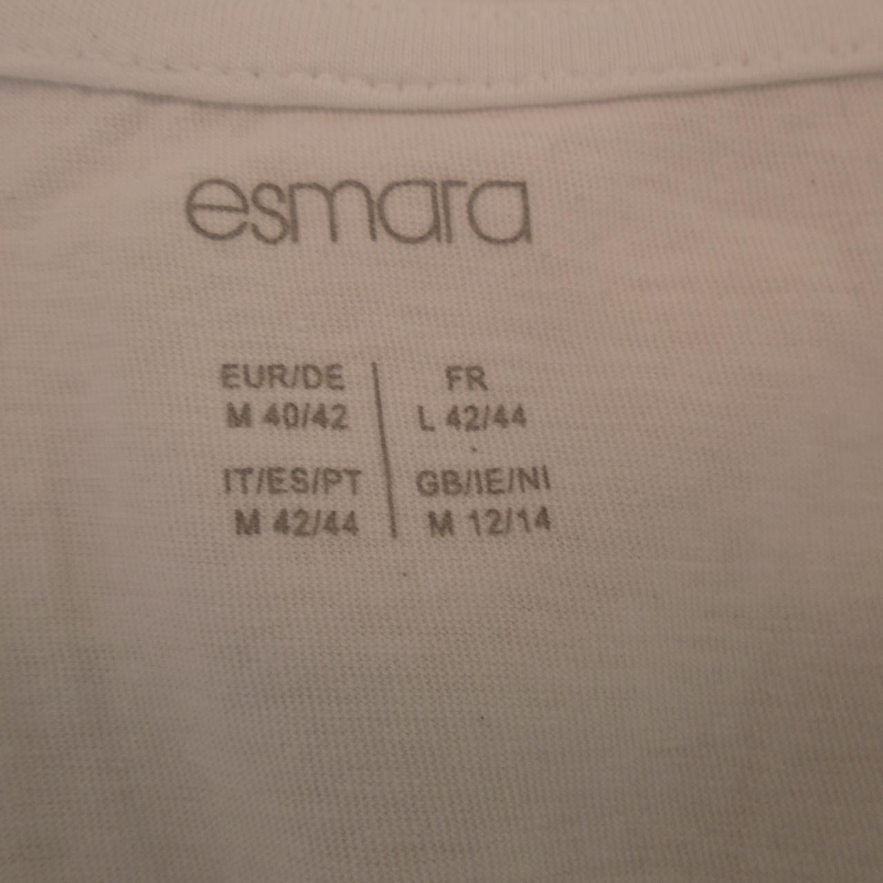 Women s T Shirt Esmara. White. L. Used. Good Outlet Deja Vu