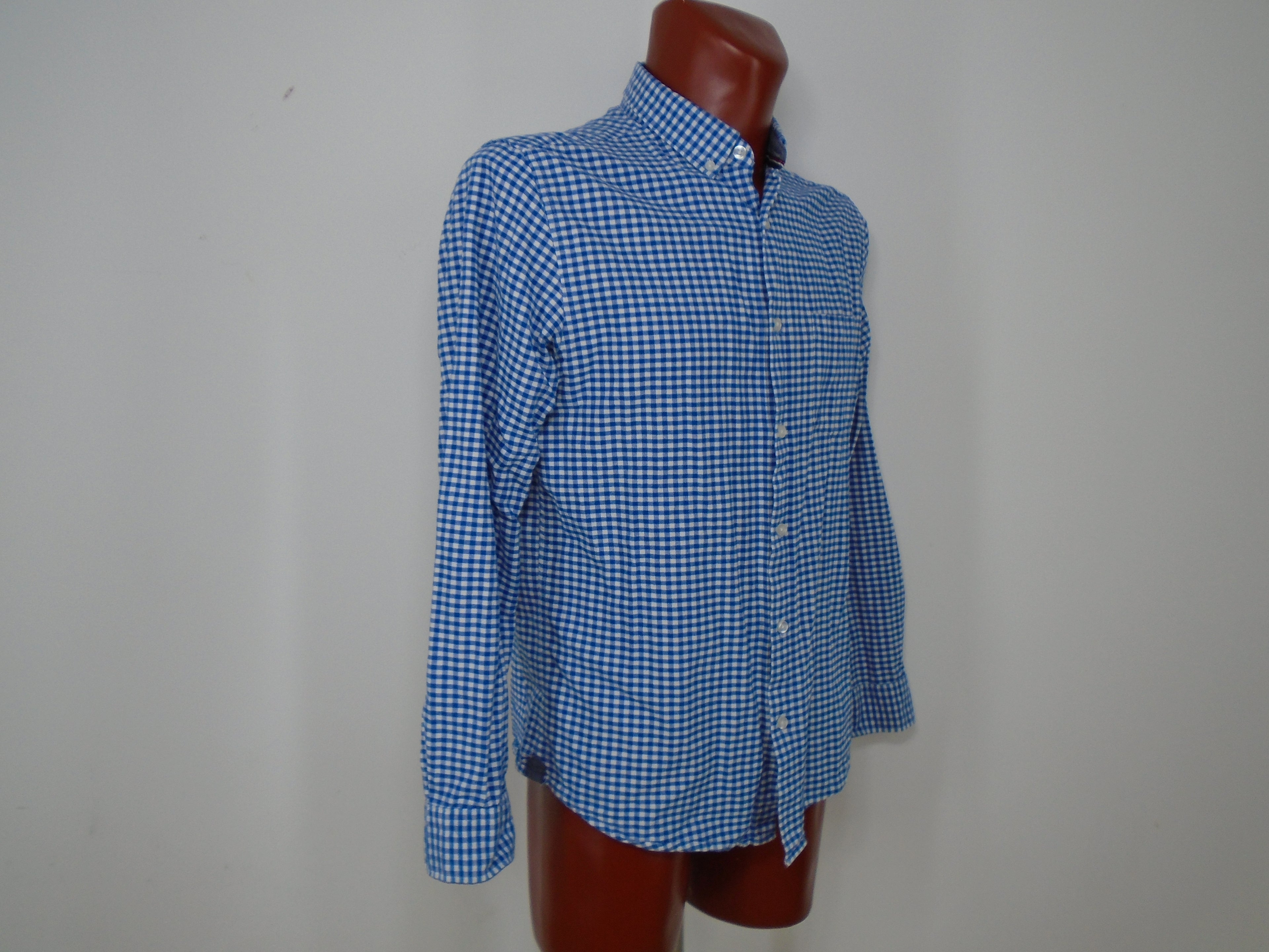 Men's Shirt Primark. Color: Dark blue. Size: L. Condition: Used.(Very good condition).