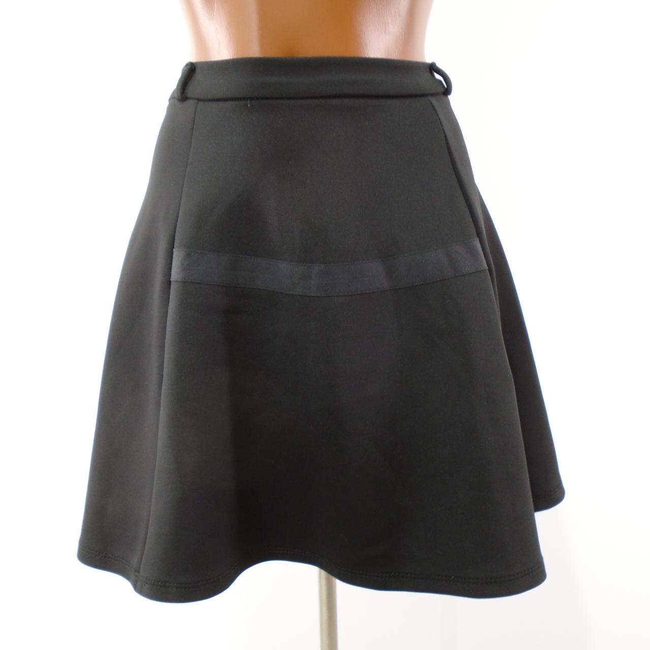 Women's Skirt Stradivarius. Black. XS. Used. Good