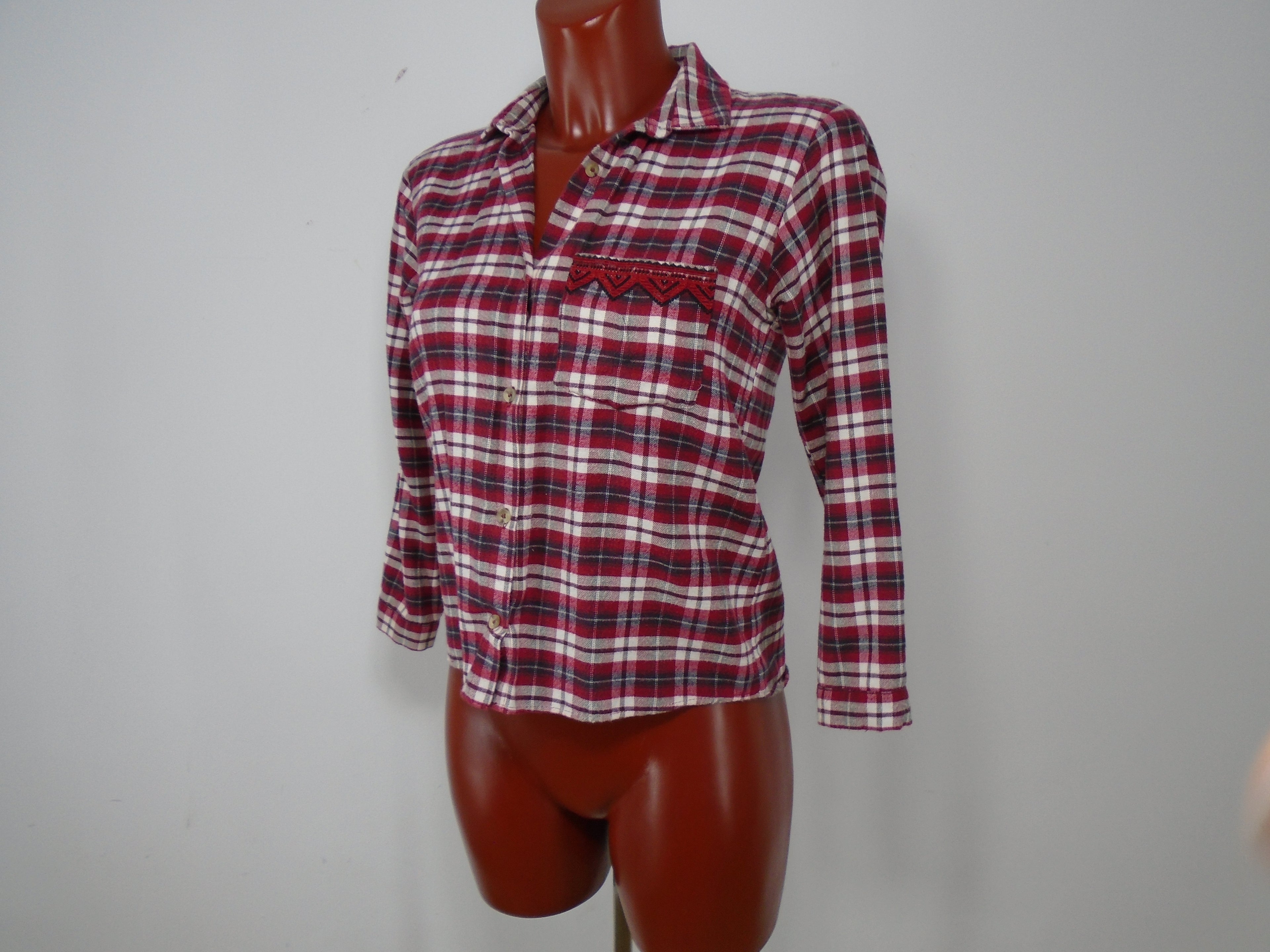 Women's Shirt Zara. Color: Bordeaux. Size: S.