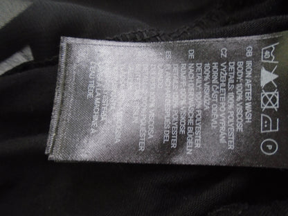 Maglietta intima da donna H&M. Colore nero. Taglia: XS. Condizione: Nuovo senza cartellini. | 220201015