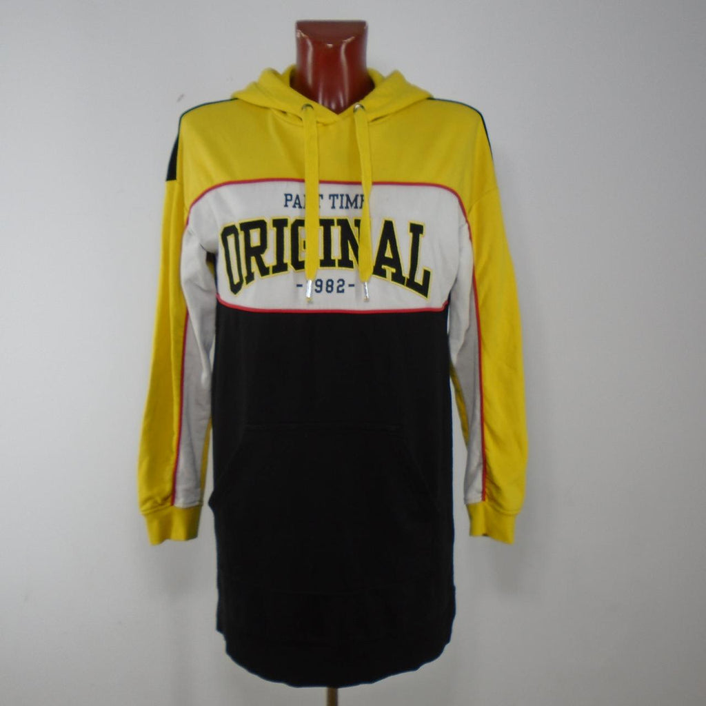 Sweat à capuche femme H&M. Le noir. XS. Utilisé. Bien