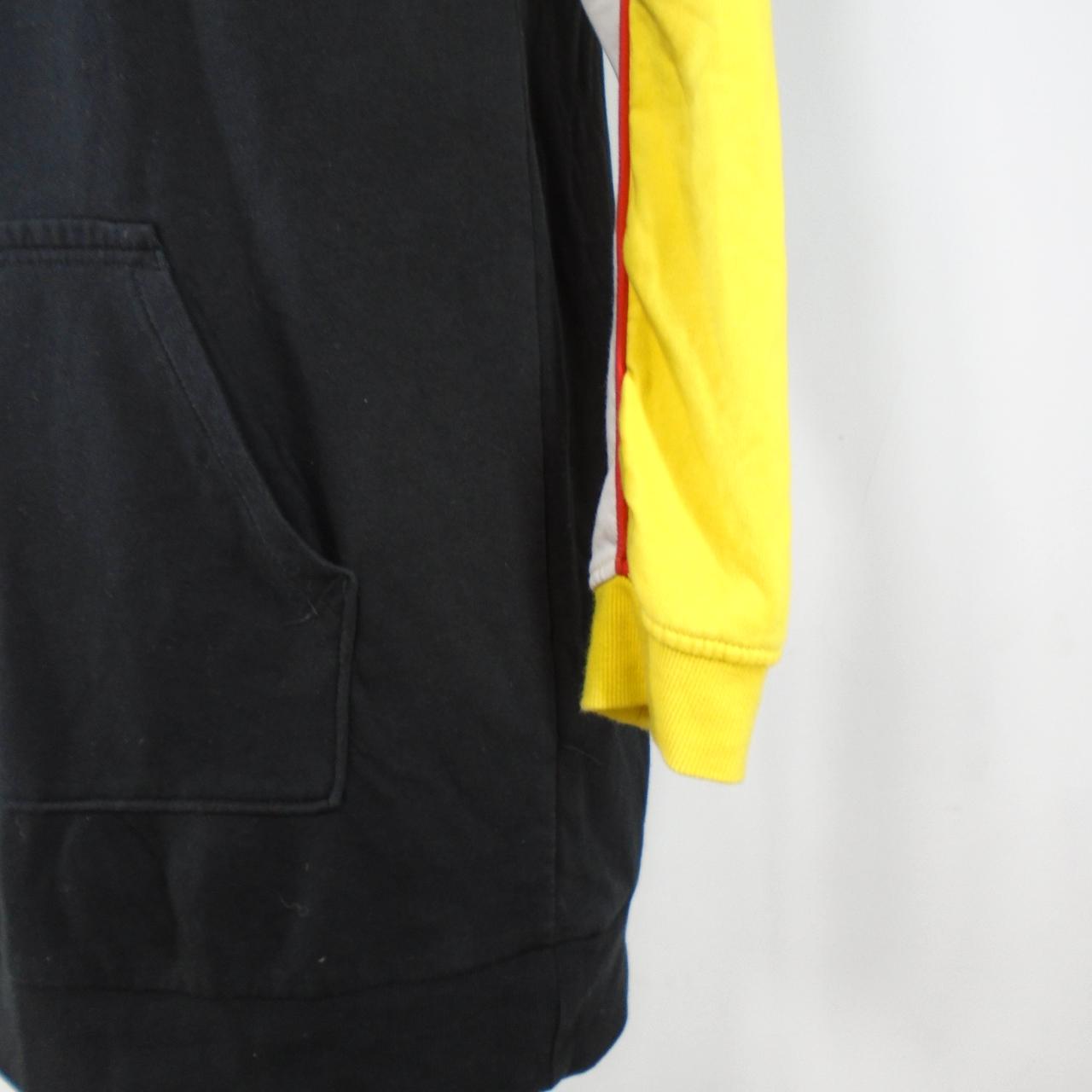 Sweat à capuche femme H&M. Le noir. XS. Utilisé. Bien