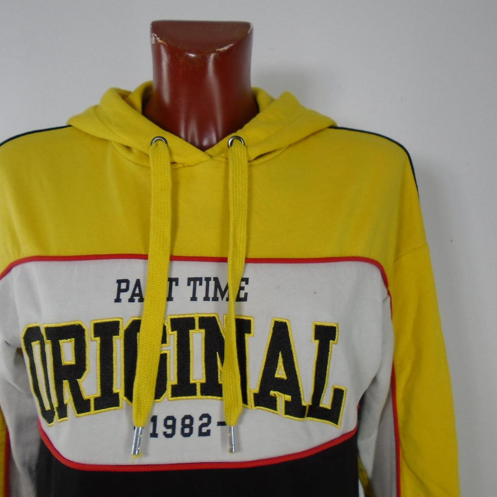 Sweat à capuche femme H&M. Le noir. XS. Utilisé. Bien