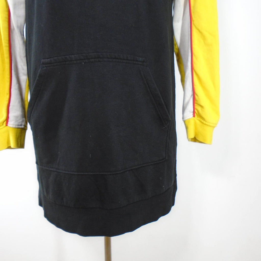 Sweat à capuche femme H&M. Le noir. XS. Utilisé. Bien