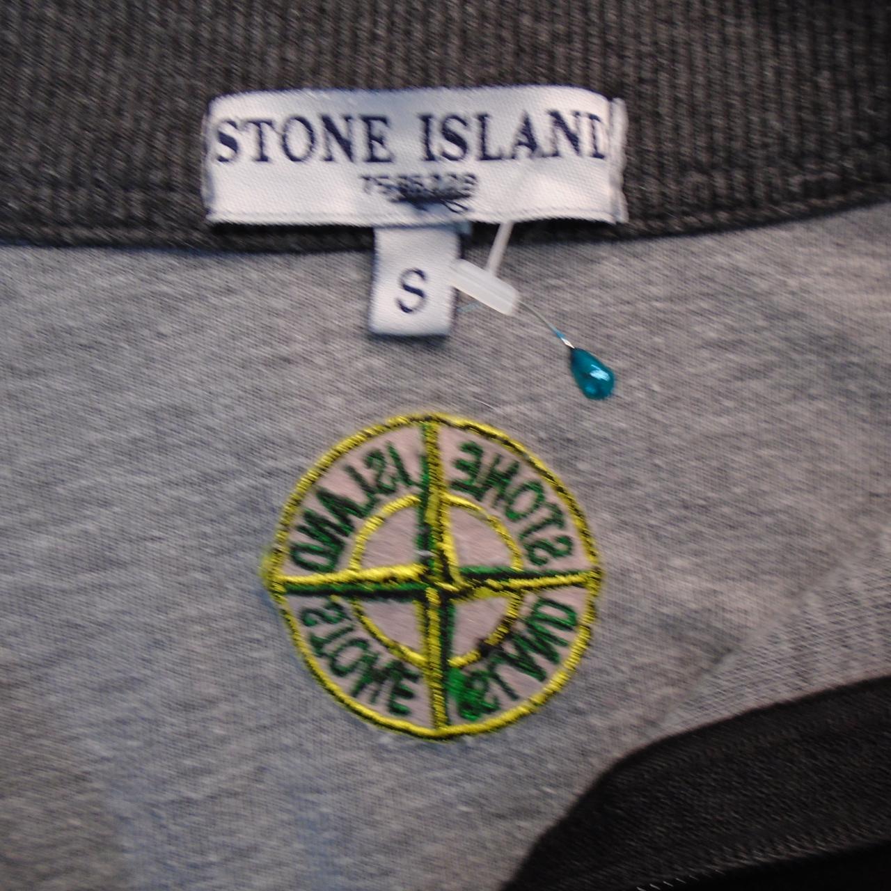 Sweat Homme Stone Island. Le noir. S. Utilisé. Bien