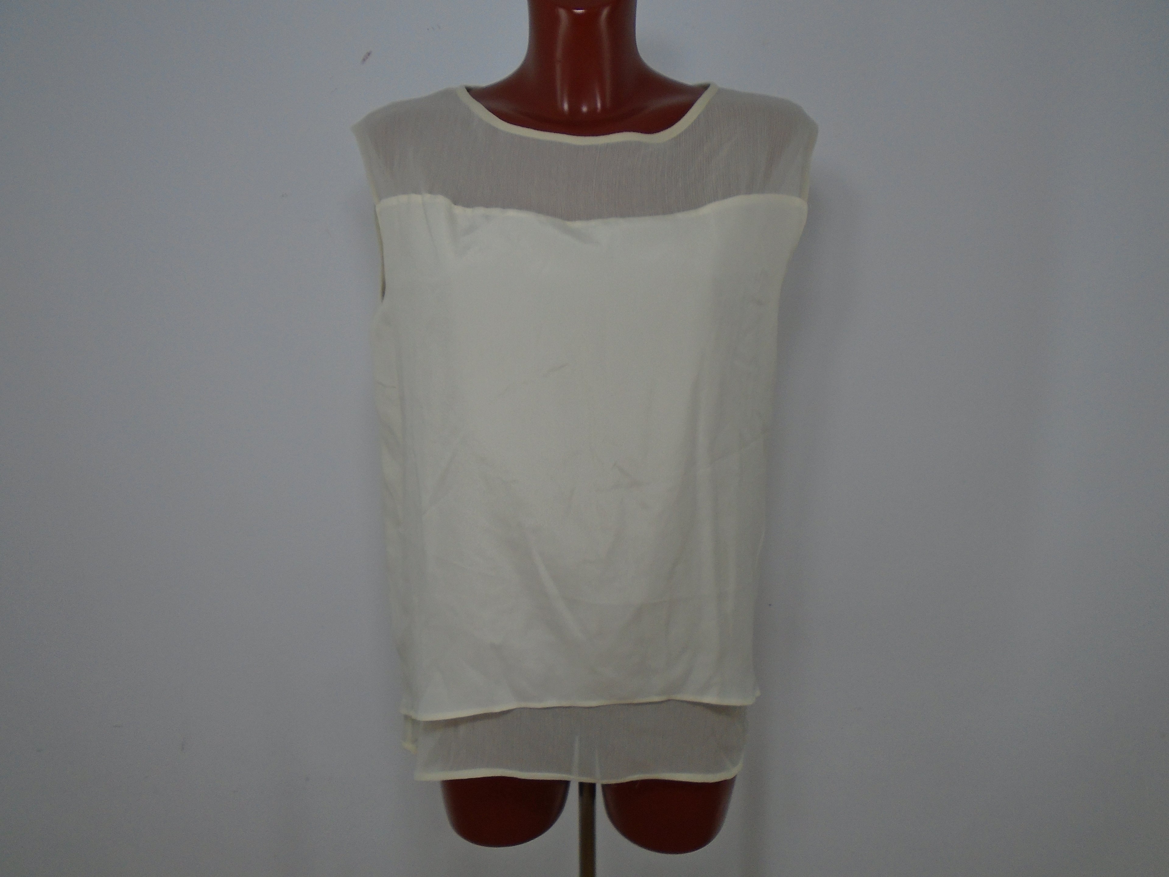 Women's Blouse Mango. Beige. S. Used. Very good condition