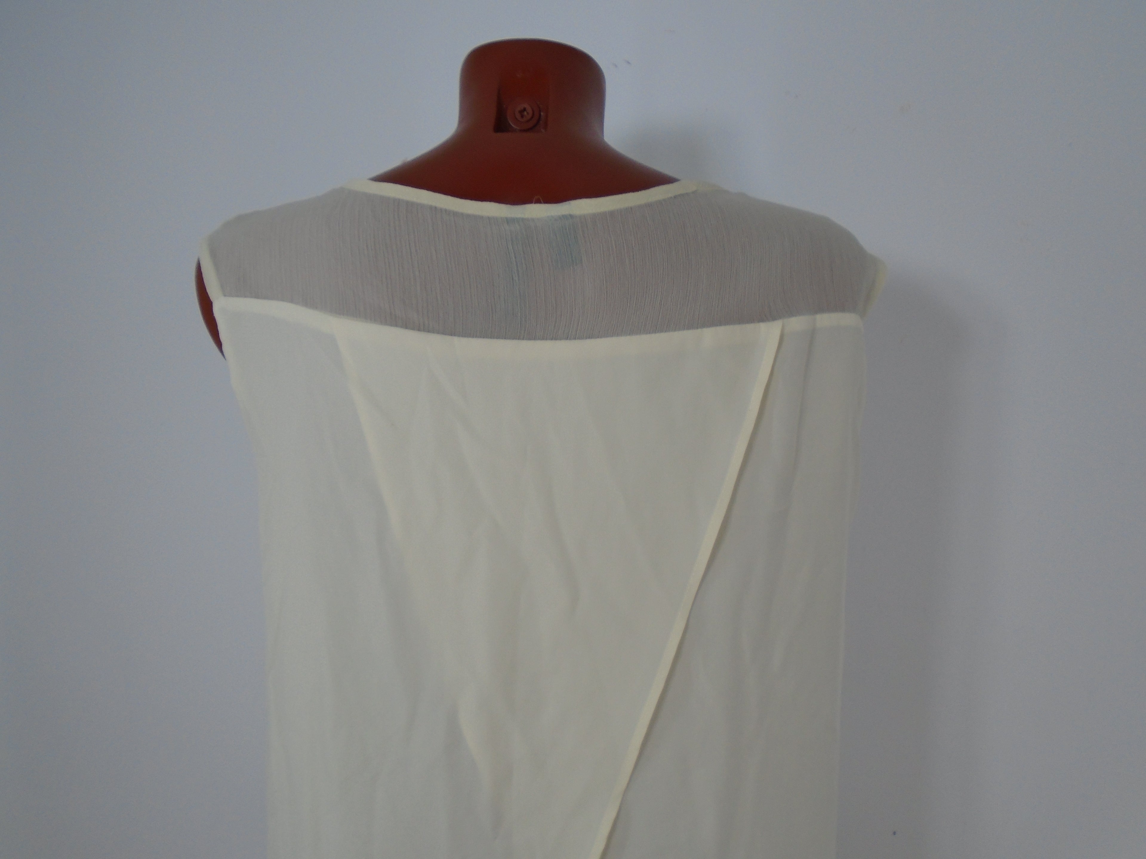 Women's Blouse Mango. Beige. S. Used. Very good condition