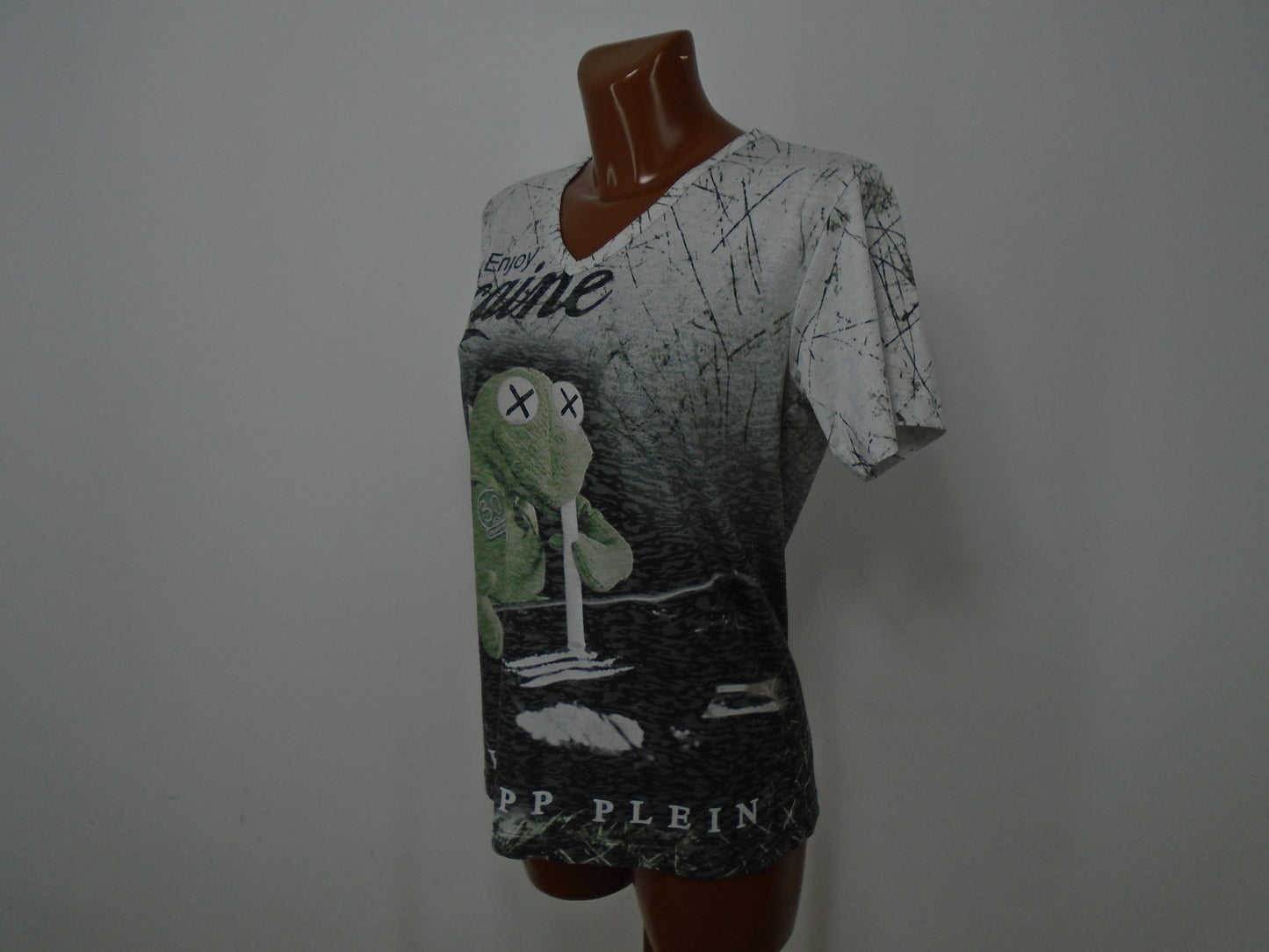 Men's T-Shirt Philipp Plein. Color: Grey. Size: S. Condition: Used.(Very good condition).