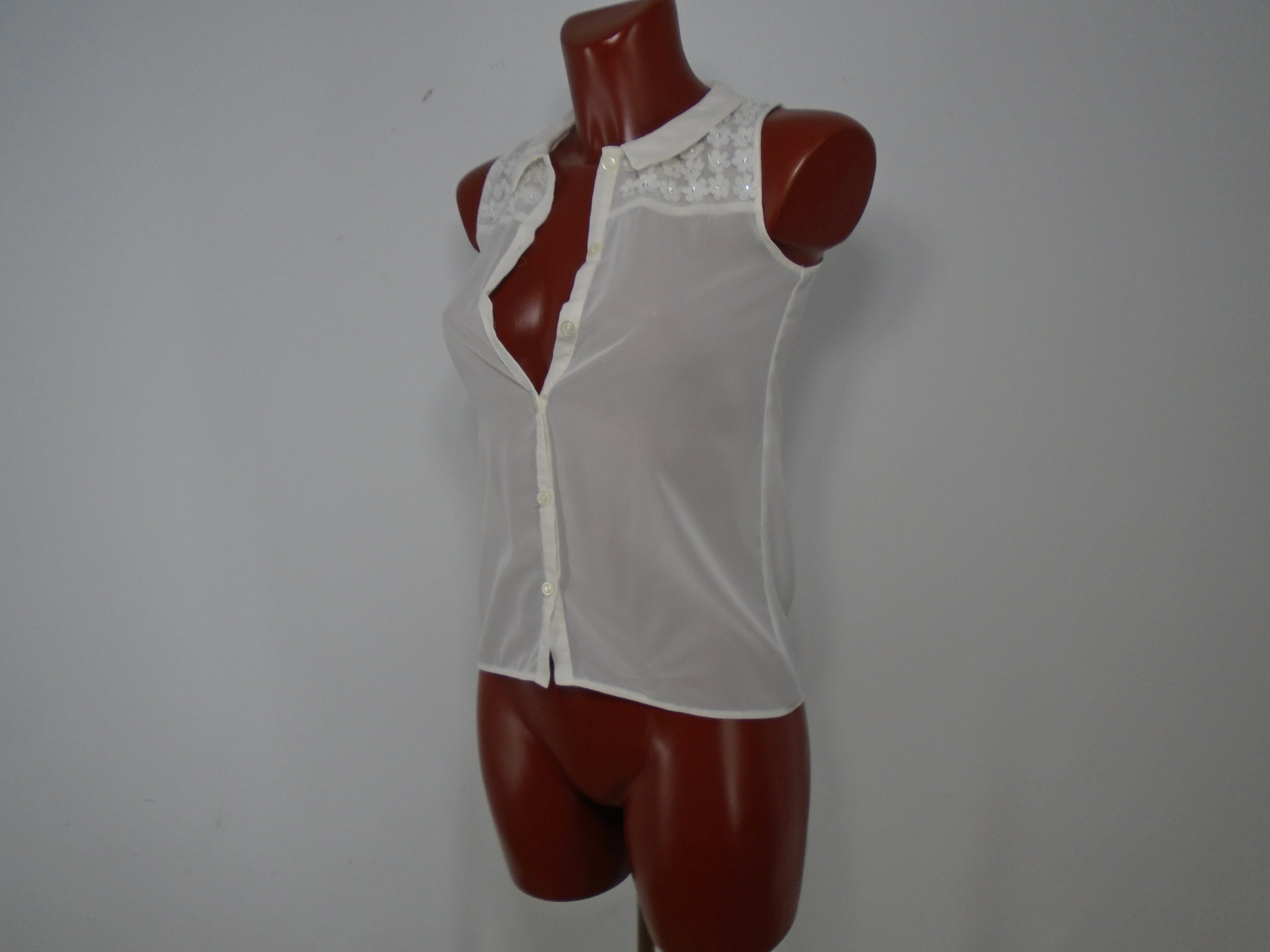 Women's Blouse Unknown Brand. White. XS. Used. Very good condition