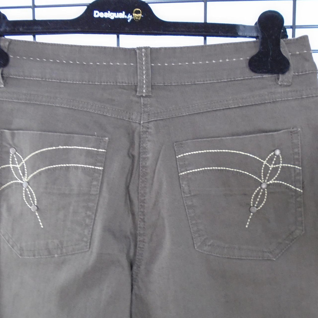 Women's Jeans Klara Vitti. Brown. S. Used. Good