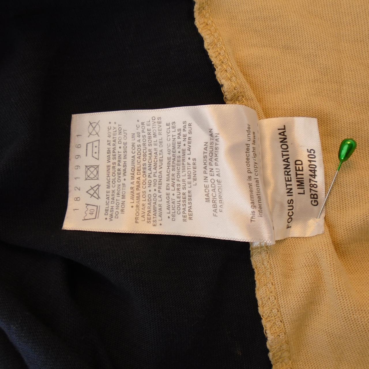 Démarreur de t-shirt pour hommes.  Multicolore.  L. Utilisé.  Bien