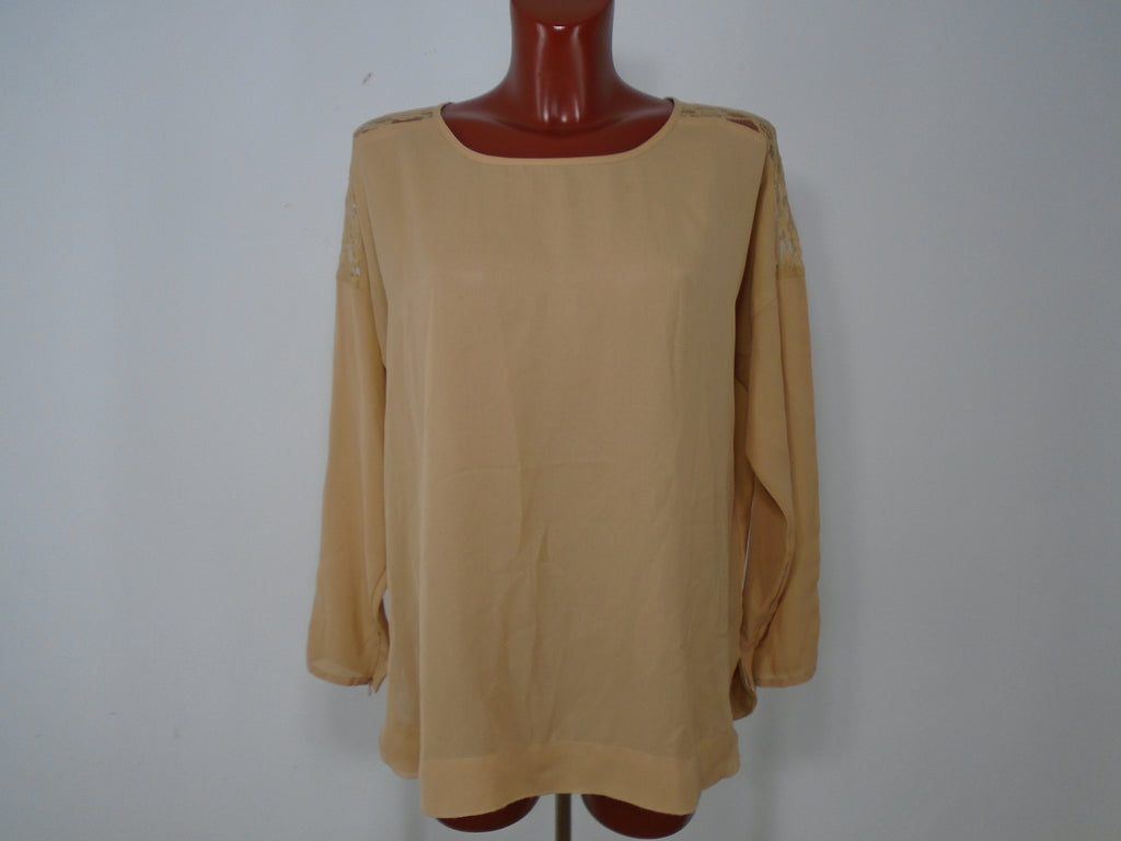 Women's Blouse Urban. Beige. XL. Used. Very good condition