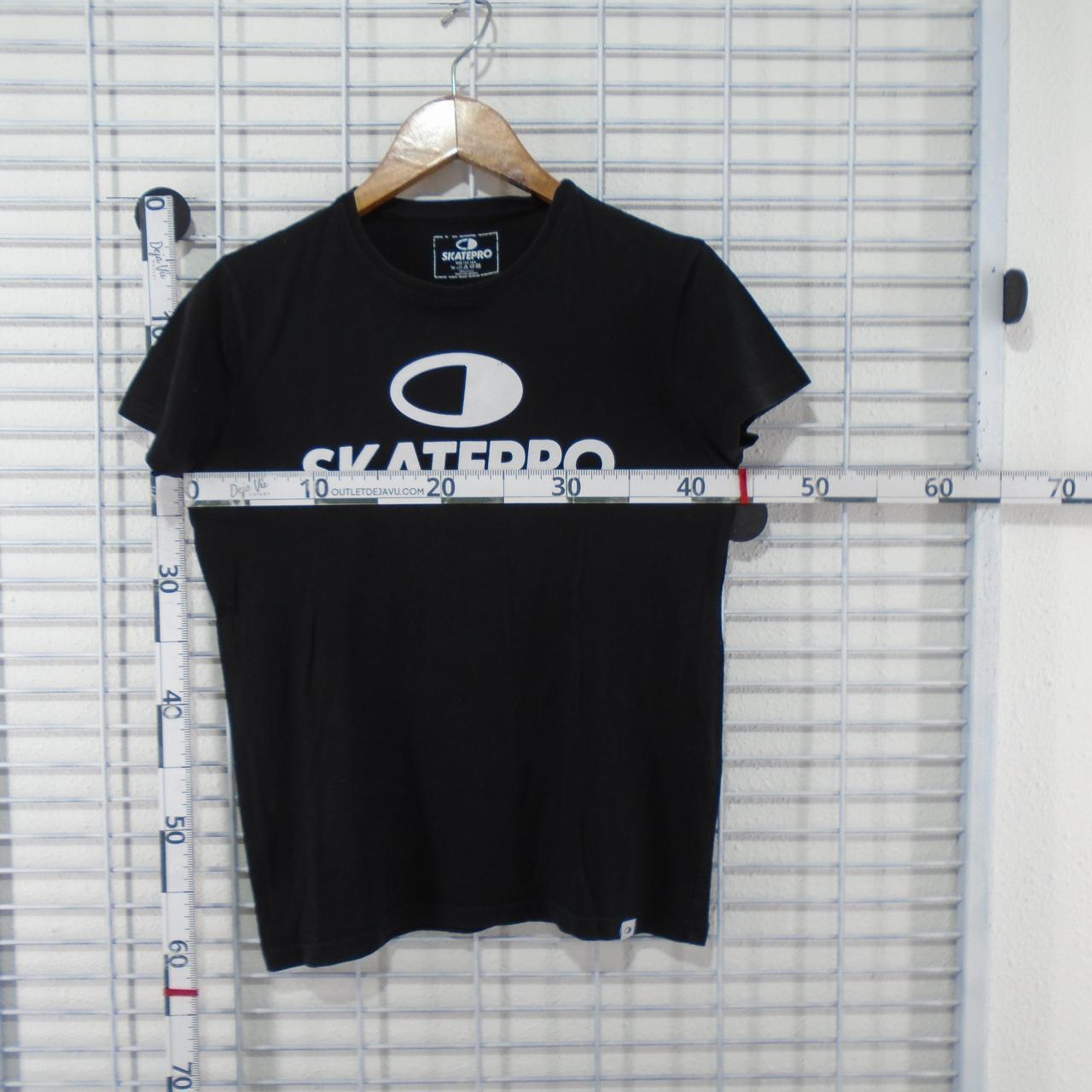 Camiseta Mujer Skatepro. Negro. XS. Usó. Bien