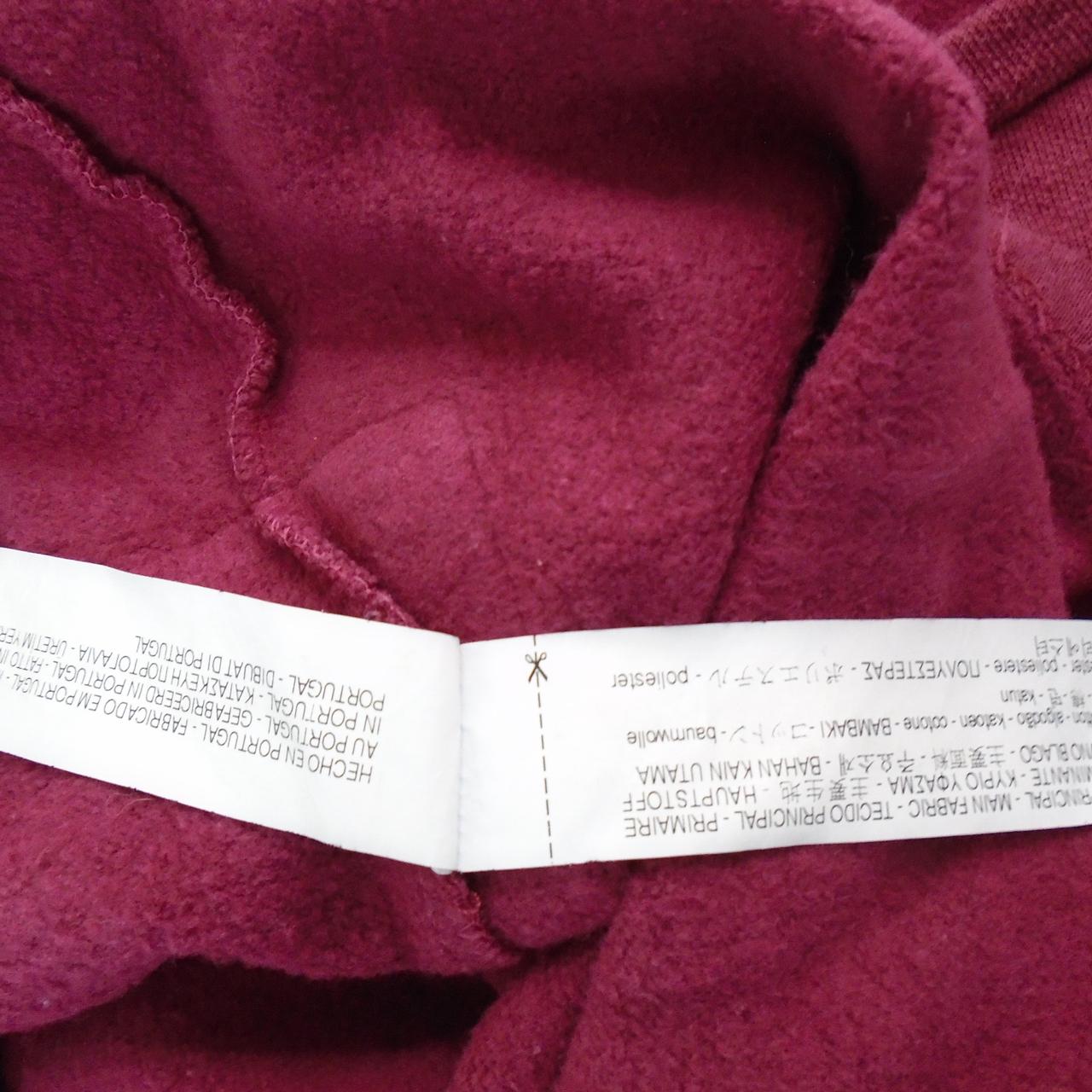 Women's T-Shirt Zara. Bordeaux. XS. Used. Satisfactory