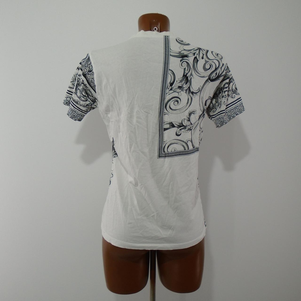 Women's T-Shirt Versace Jeans. White. M. Used. Good